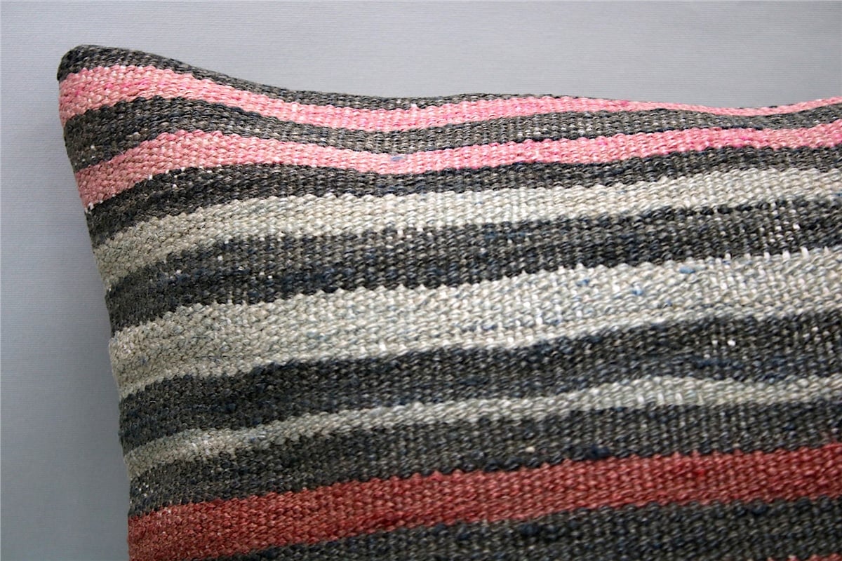 18x18 inches (45x45 cm) Kilim Pillow