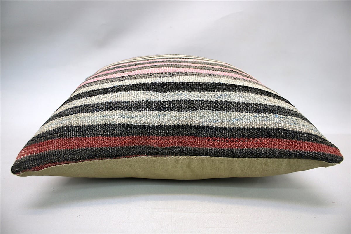 18x18 inches (45x45 cm) Kilim Pillow