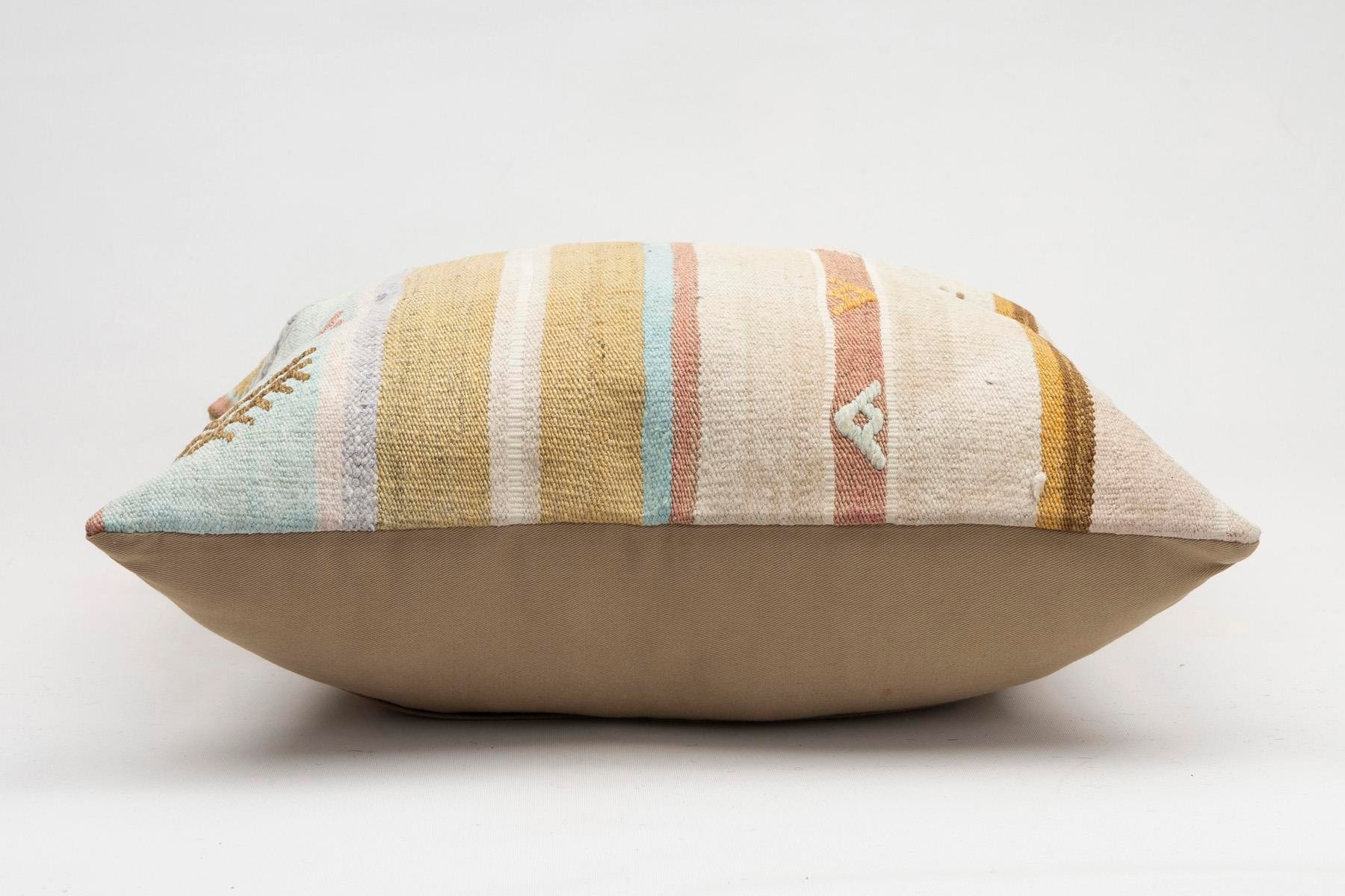 20x20 inches (50x50 cm) Kilim Pillow | KILIM WHOLESALE - Vintage Handmade Pillows - Vintage Handmade Kilim Rugs - It is 100% wool. Artistic and historical rugs. Old handwoven rugs. - Online hand woven rugs and kilim cushions sales. Shipping to a