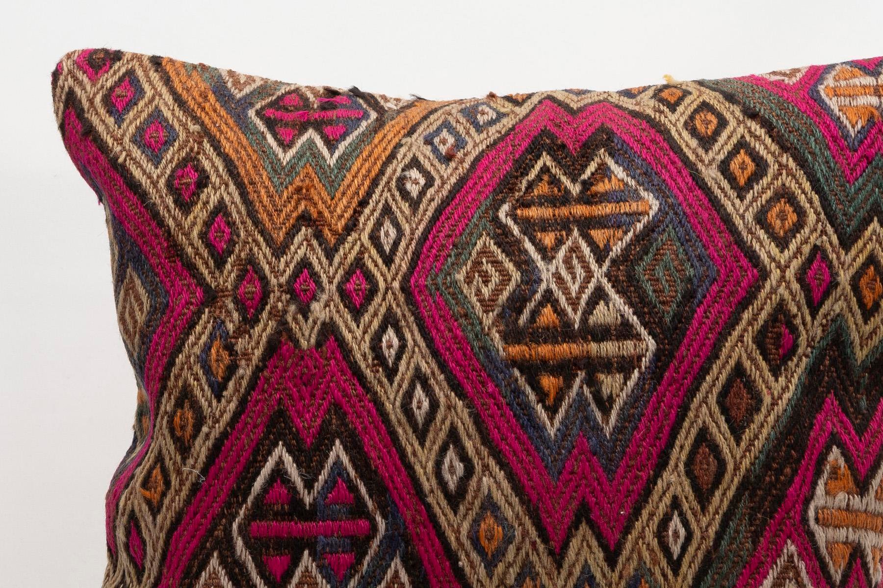 20x20 inches (50x50 cm) Kilim Pillow | KILIM WHOLESALE - Vintage Handmade Pillows - Vintage Handmade Kilim Rugs - It is 100% wool. Artistic and historical rugs. Old handwoven rugs. - Online hand woven rugs and kilim cushions sales. Shipping to a