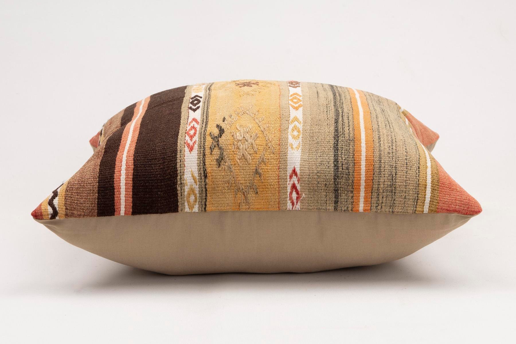 20x20 inches (50x50 cm) Kilim Pillow | KILIM WHOLESALE - Vintage Handmade Pillows - Vintage Handmade Kilim Rugs - It is 100% wool. Artistic and historical rugs. Old handwoven rugs. - Online hand woven rugs and kilim cushions sales. Shipping to a