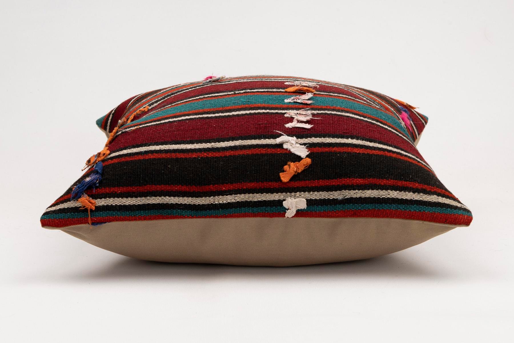 20x20 inches (50x50 cm) Kilim Pillow | KILIM WHOLESALE - Vintage Handmade Pillows - Vintage Handmade Kilim Rugs - It is 100% wool. Artistic and historical rugs. Old handwoven rugs. - Online hand woven rugs and kilim cushions sales. Shipping to a