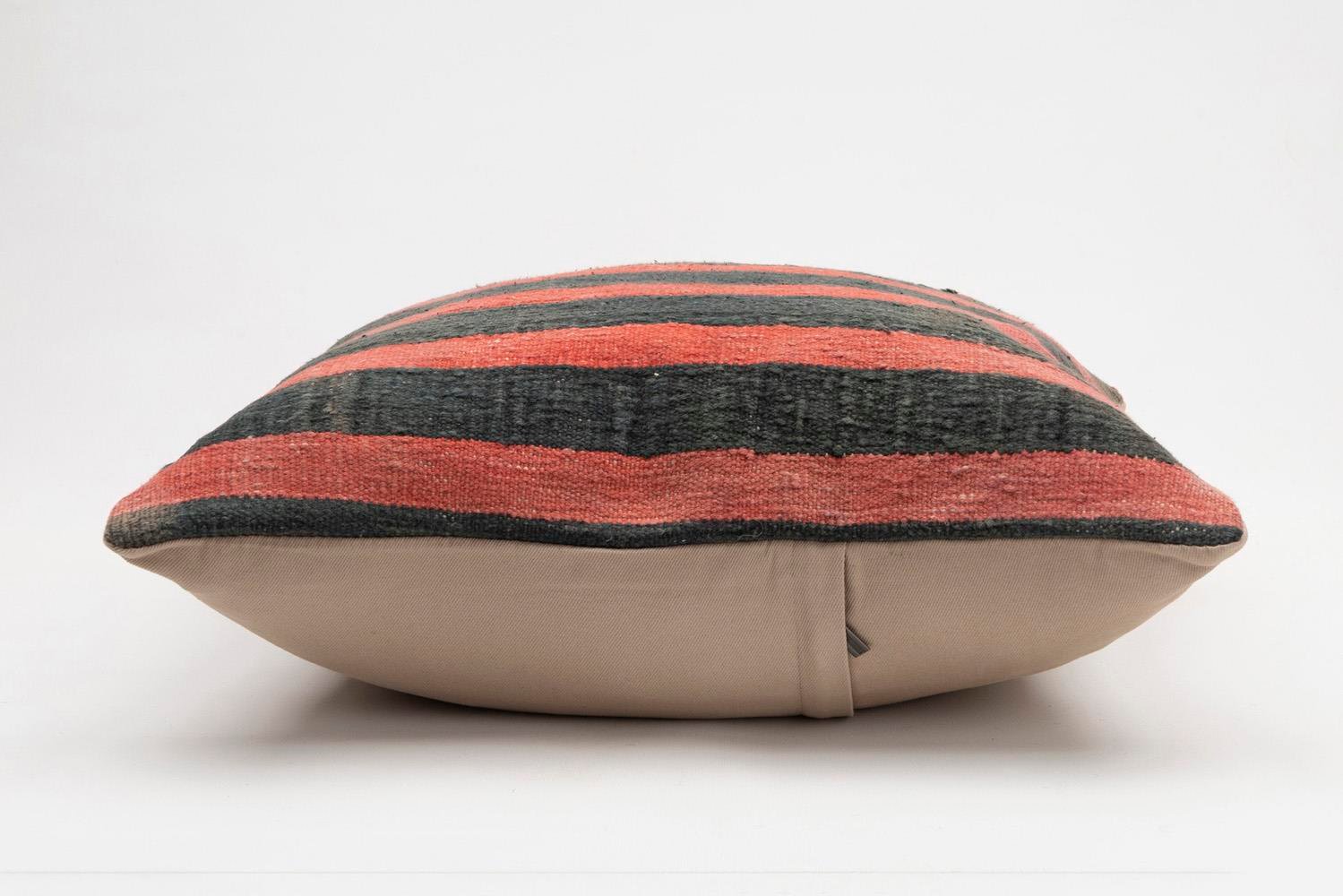 20x20 inches (50x50 cm) Kilim Pillow | KILIM WHOLESALE - Vintage Handmade Pillows - Vintage Handmade Kilim Rugs - It is 100% wool. Artistic and historical rugs. Old handwoven rugs. - Online hand woven rugs and kilim cushions sales. Shipping to a