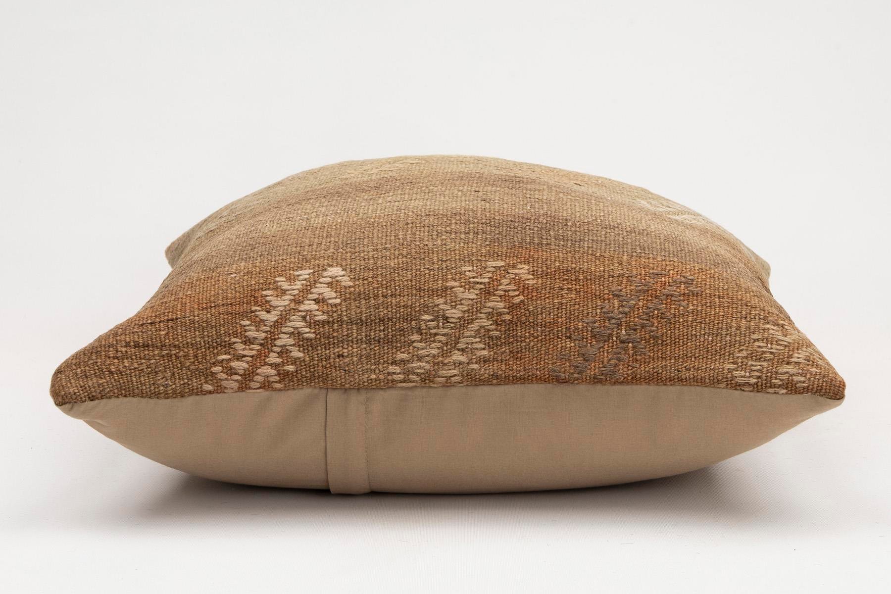 20x20 inches (50x50 cm) Kilim Pillow | KILIM WHOLESALE - Vintage Handmade Pillows - Vintage Handmade Kilim Rugs - It is 100% wool. Artistic and historical rugs. Old handwoven rugs. - Online hand woven rugs and kilim cushions sales. Shipping to a