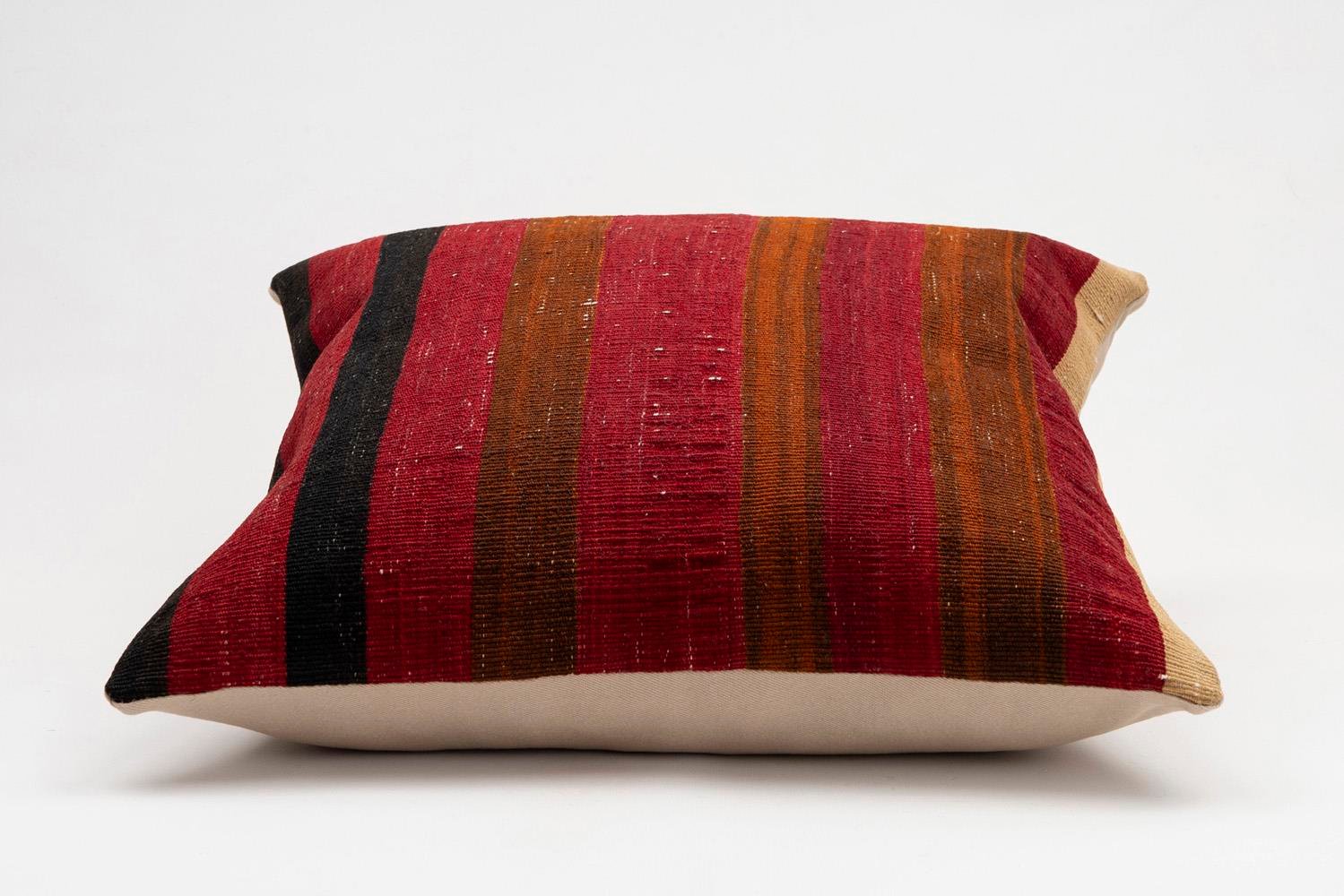 20x20 inches (50x50 cm) Kilim Pillow | KILIM WHOLESALE - Vintage Handmade Pillows - Vintage Handmade Kilim Rugs - It is 100% wool. Artistic and historical rugs. Old handwoven rugs. - Online hand woven rugs and kilim cushions sales. Shipping to a