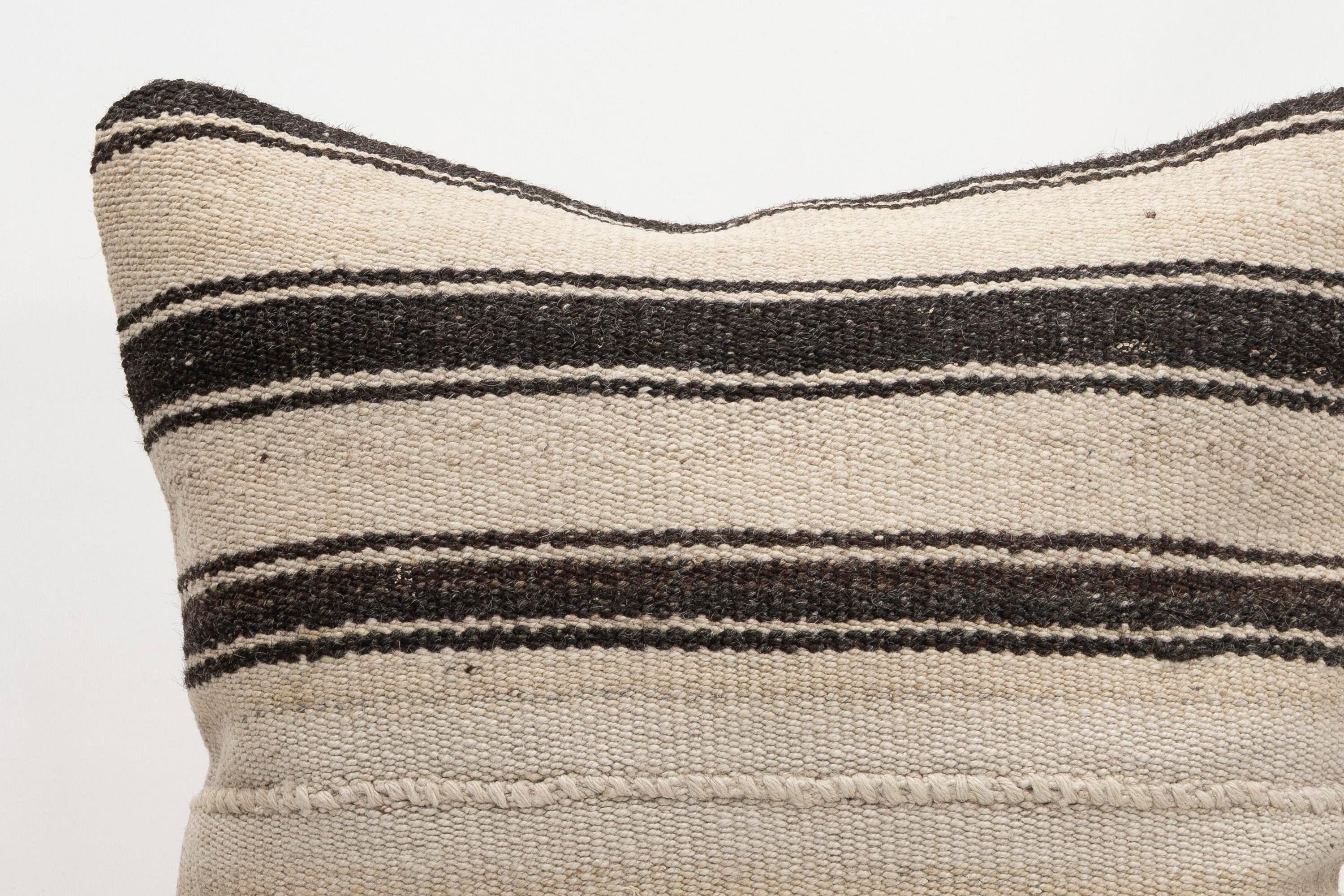 20x20 inches (50x50 cm) Kilim Pillow | KILIM WHOLESALE - Vintage Handmade Pillows - Vintage Handmade Kilim Rugs - It is 100% wool. Artistic and historical rugs. Old handwoven rugs. - Online hand woven rugs and kilim cushions sales. Shipping to a