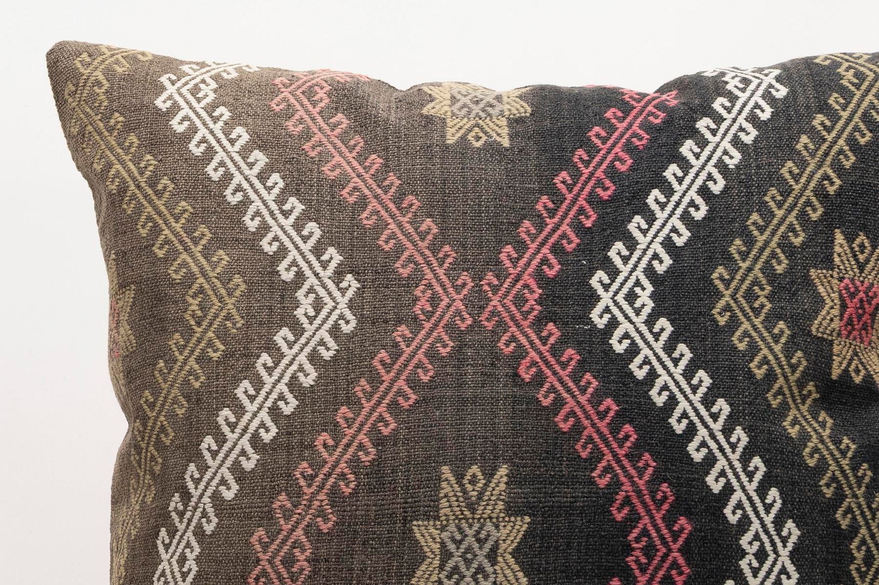20x20 inches (50x50 cm) Kilim Pillow | KILIM WHOLESALE - Vintage Handmade Pillows - Vintage Handmade Kilim Rugs - It is 100% wool. Artistic and historical rugs. Old handwoven rugs. - Online hand woven rugs and kilim cushions sales. Shipping to a