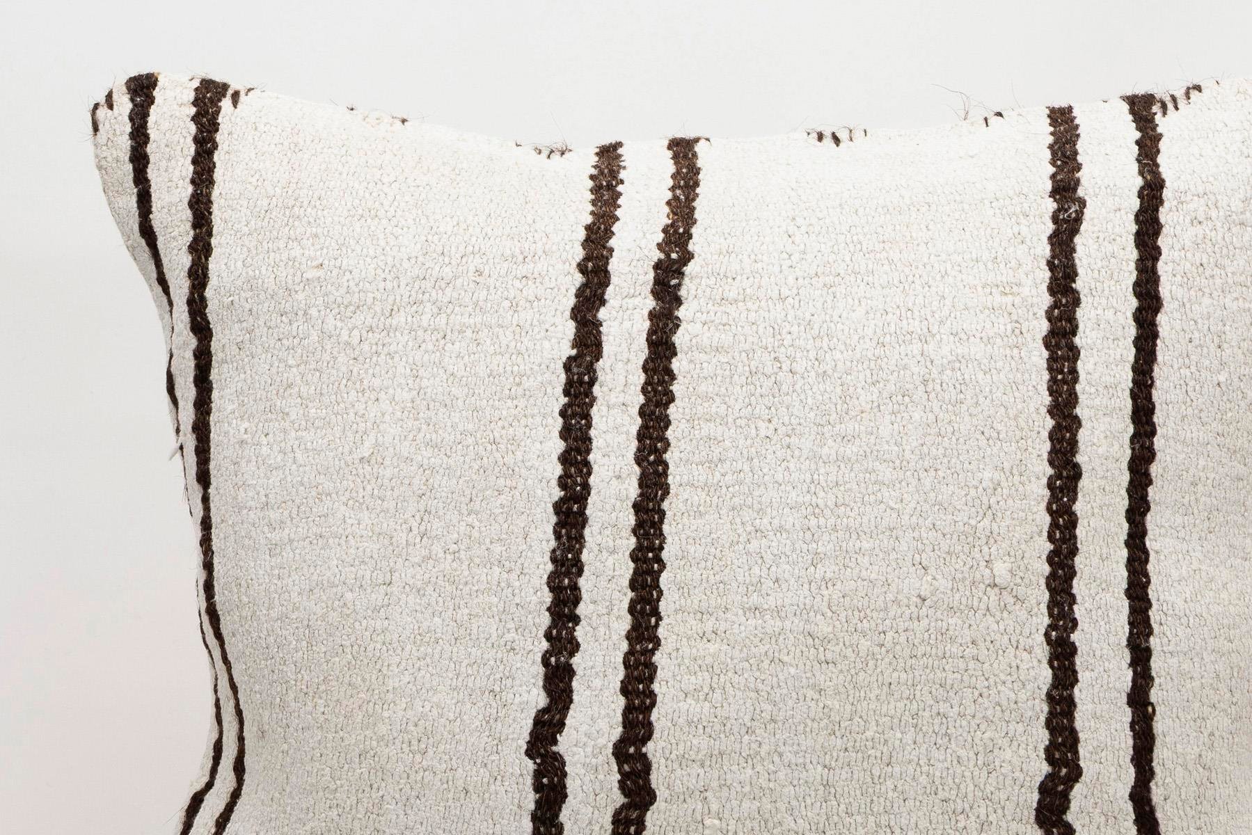 20x20 inches (50x50 cm) Kilim Pillow | KILIM WHOLESALE - Vintage Handmade Pillows - Vintage Handmade Kilim Rugs - It is 100% wool. Artistic and historical rugs. Old handwoven rugs. - Online hand woven rugs and kilim cushions sales. Shipping to a