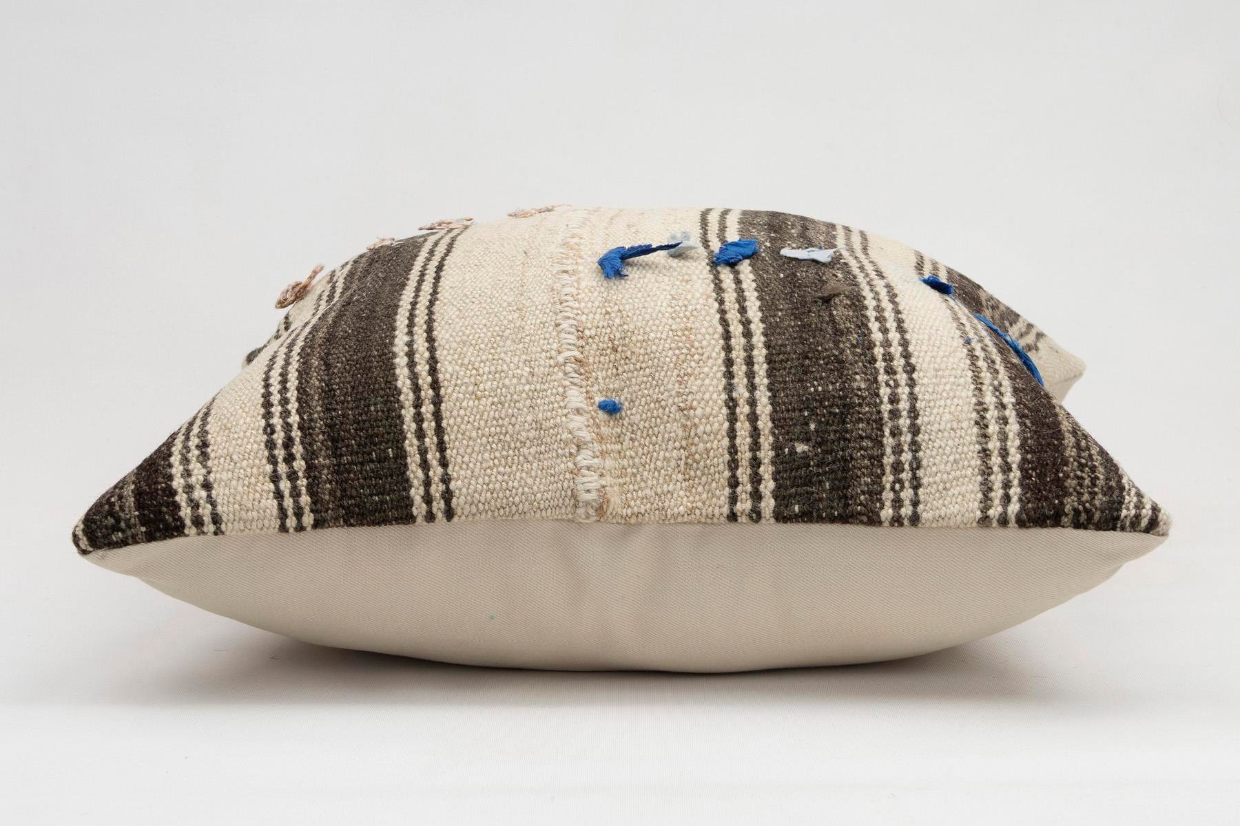 20x20 inches (50x50 cm) Kilim Pillow | KILIM WHOLESALE - Vintage Handmade Pillows - Vintage Handmade Kilim Rugs - It is 100% wool. Artistic and historical rugs. Old handwoven rugs. - Online hand woven rugs and kilim cushions sales. Shipping to a