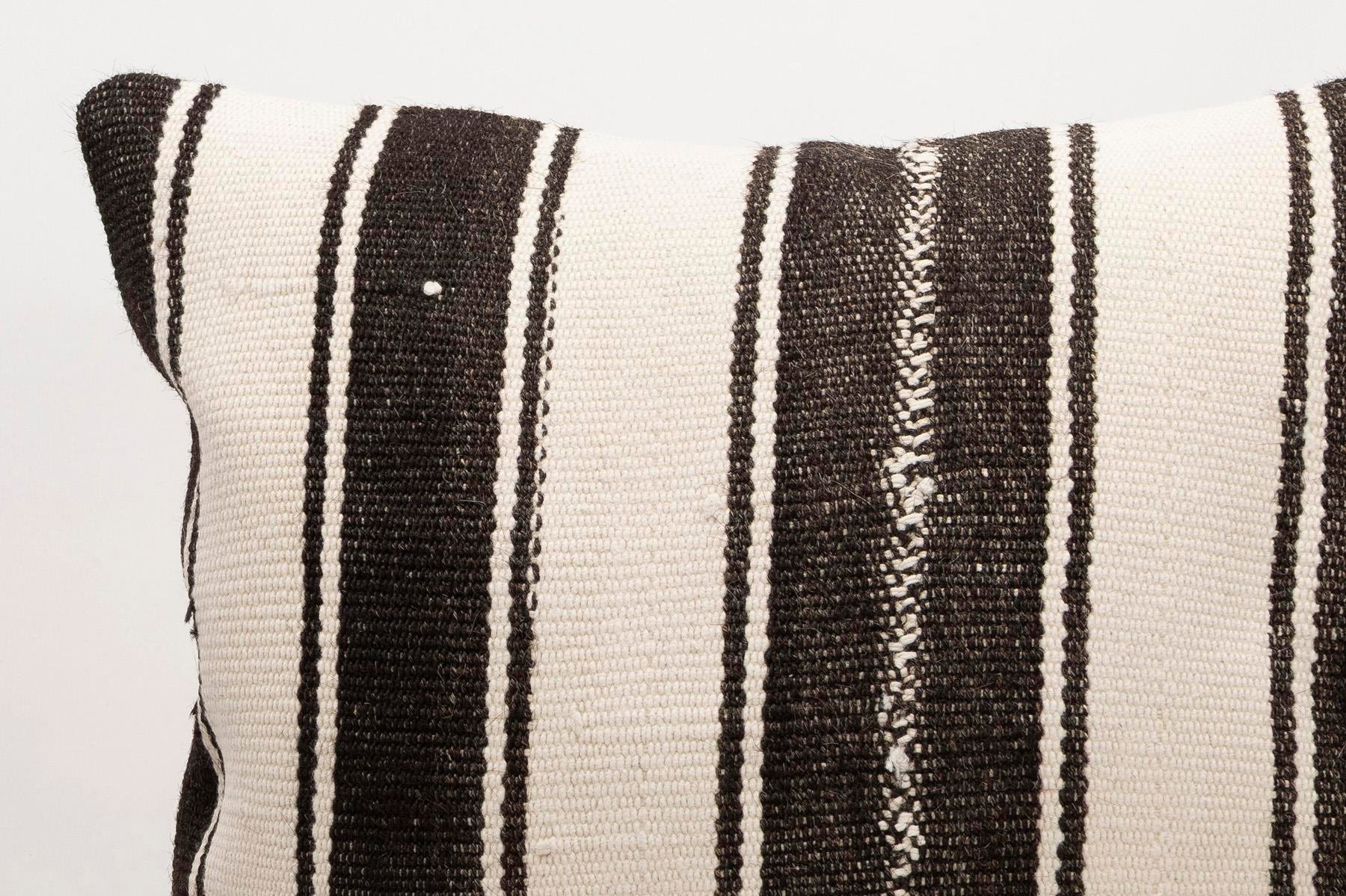 20x20 inches (50x50 cm) Kilim Pillow | KILIM WHOLESALE - Vintage Handmade Pillows - Vintage Handmade Kilim Rugs - It is 100% wool. Artistic and historical rugs. Old handwoven rugs. - Online hand woven rugs and kilim cushions sales. Shipping to a