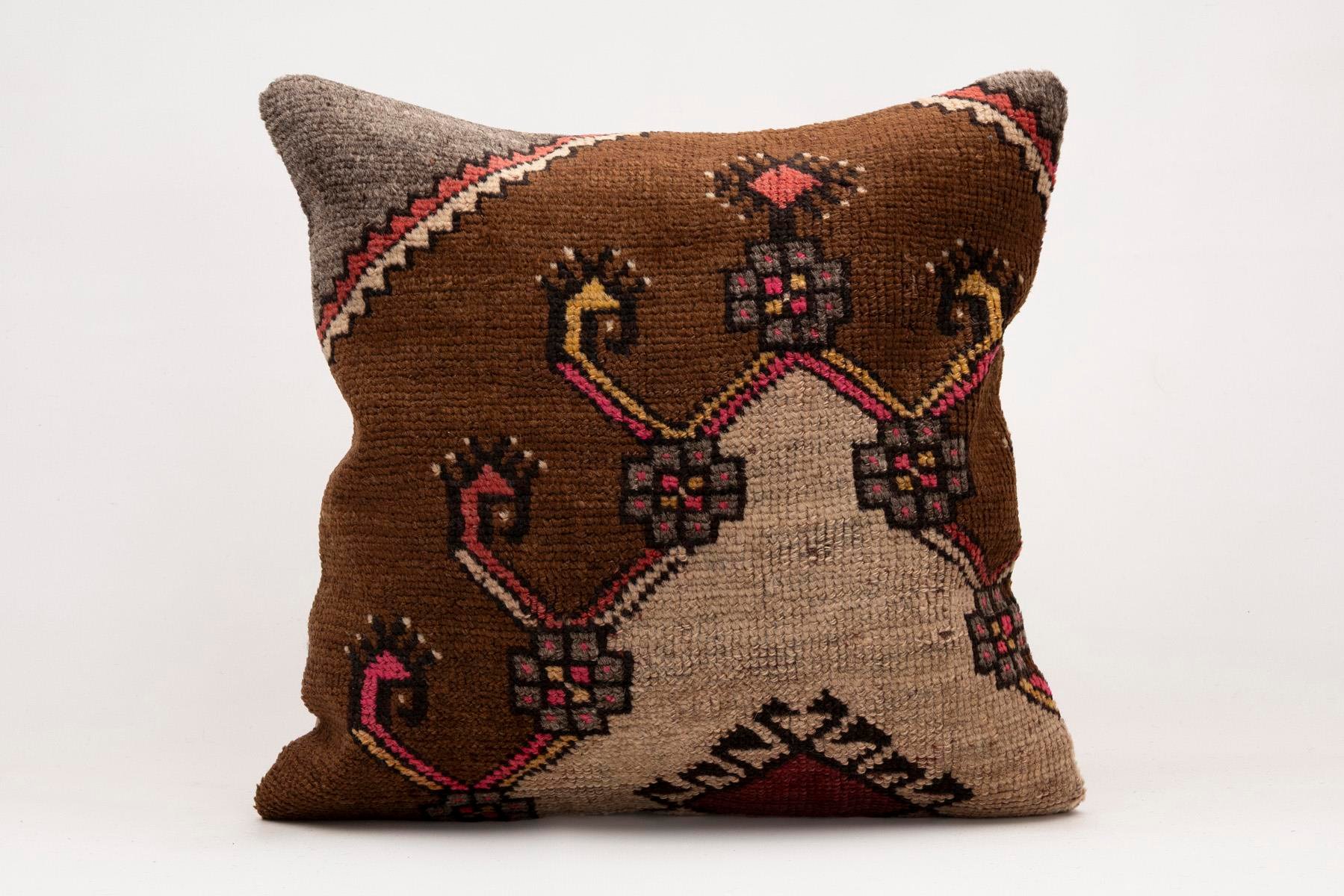 20x20 inches (50x50 cm) Kilim Pillow | KILIM WHOLESALE - Vintage Handmade Pillows - Vintage Handmade Kilim Rugs - It is 100% wool. Artistic and historical rugs. Old handwoven rugs. - Online hand woven rugs and kilim cushions sales. Shipping to a