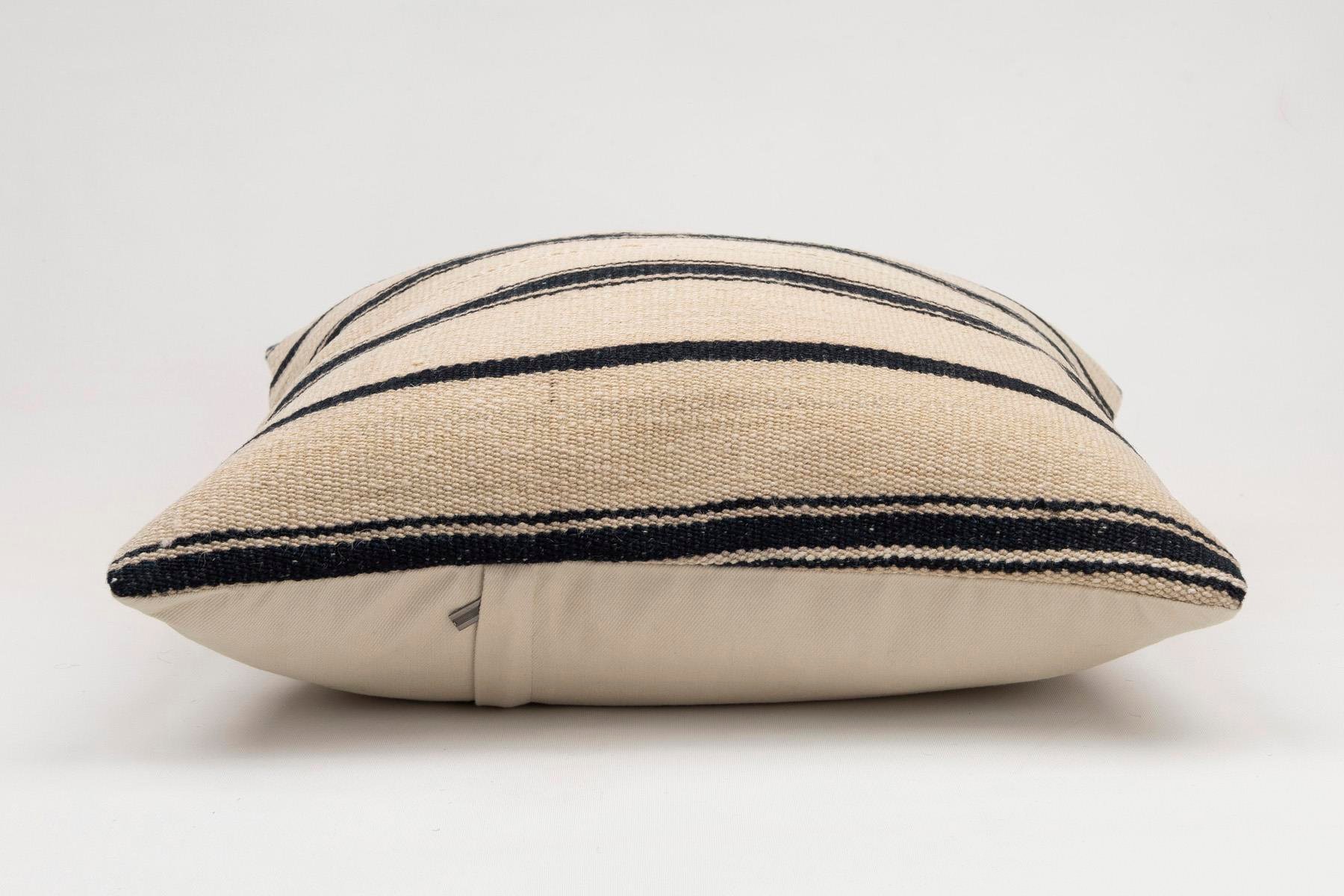 20x20 inches (50x50 cm) Kilim Pillow | KILIM WHOLESALE - Vintage Handmade Pillows - Vintage Handmade Kilim Rugs - It is 100% wool. Artistic and historical rugs. Old handwoven rugs. - Online hand woven rugs and kilim cushions sales. Shipping to a