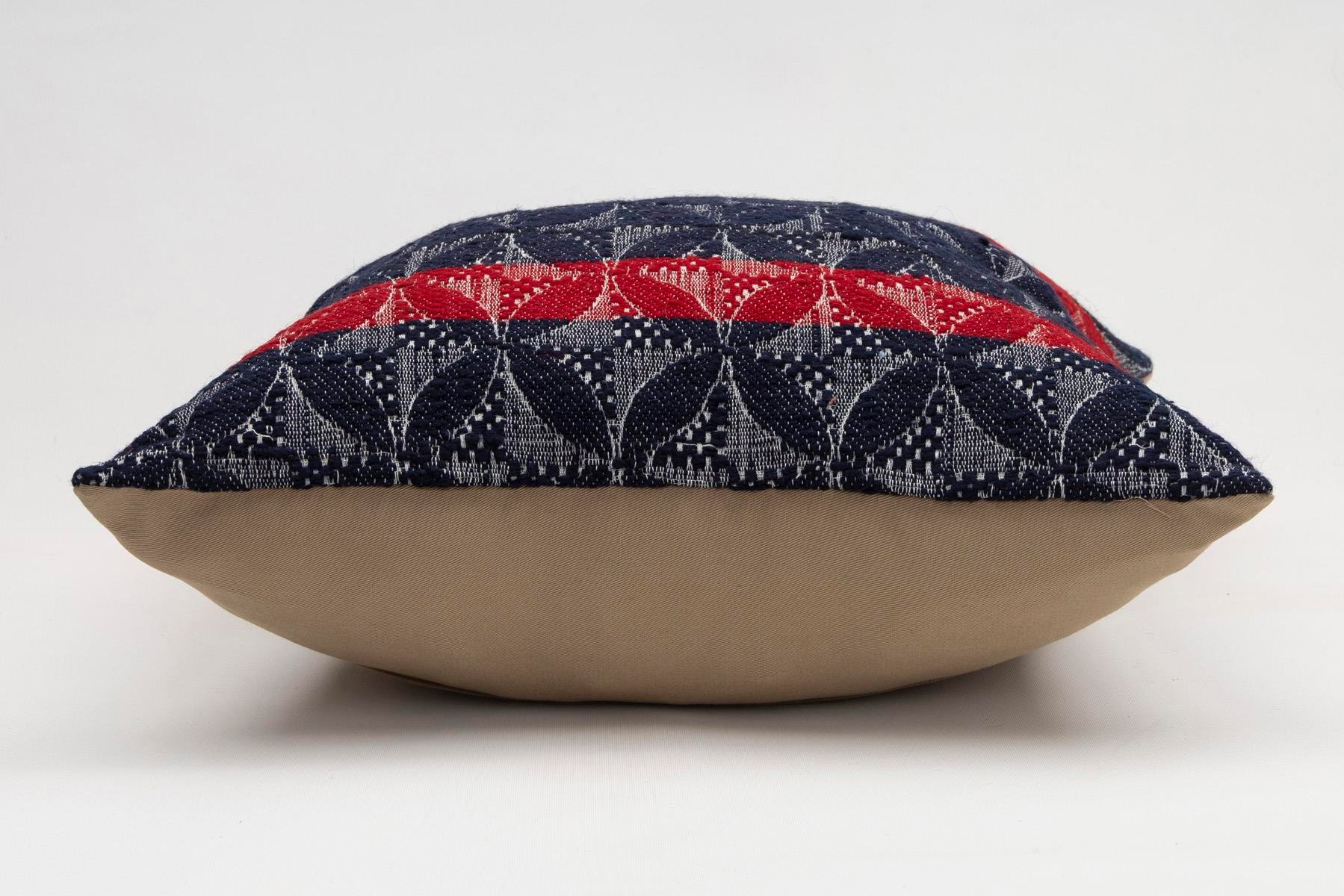 20x20 inches (50x50 cm) Kilim Pillow | KILIM WHOLESALE - Vintage Handmade Pillows - Vintage Handmade Kilim Rugs - It is 100% wool. Artistic and historical rugs. Old handwoven rugs. - Online hand woven rugs and kilim cushions sales. Shipping to a