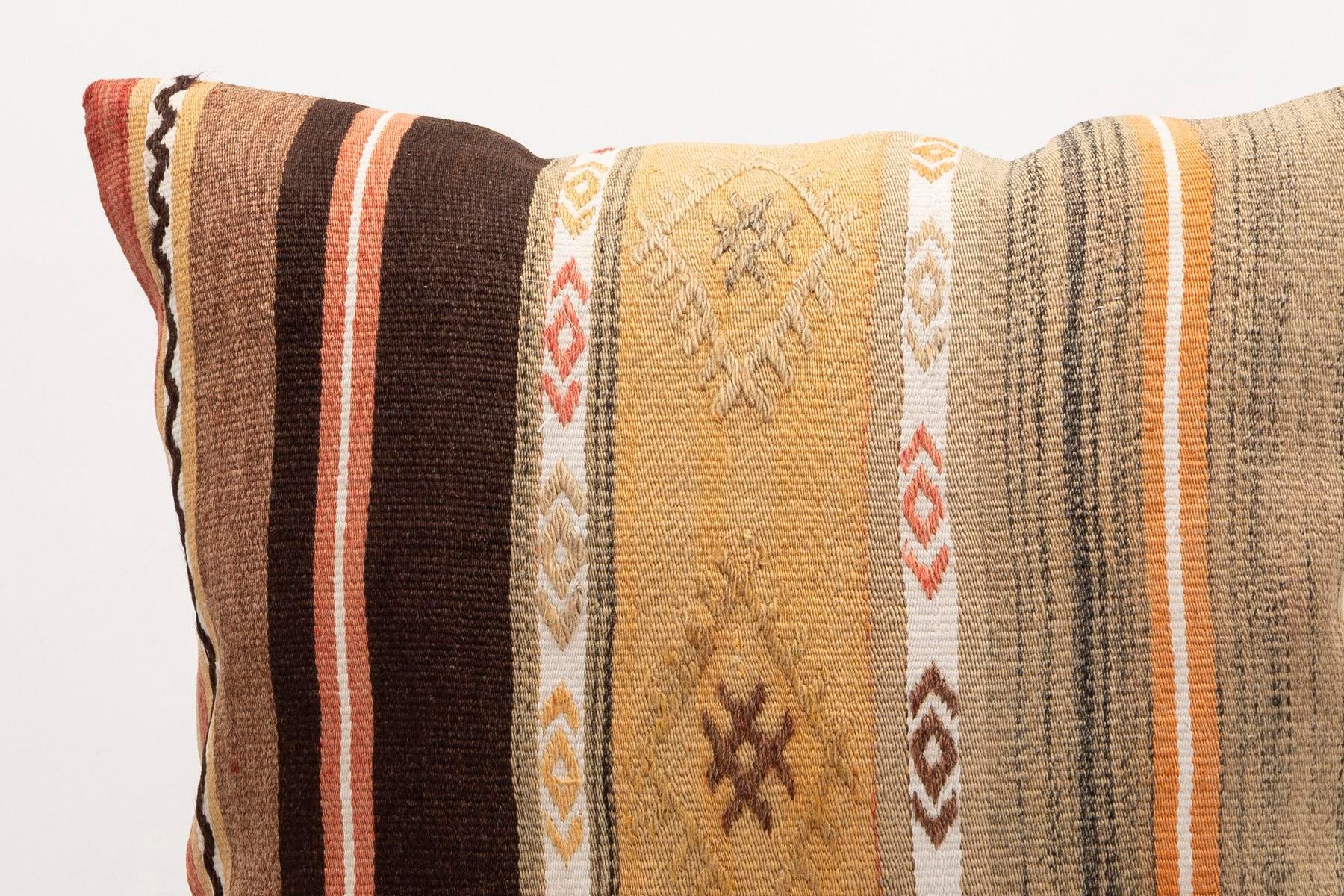 20x20 inches (50x50 cm) Kilim Pillow | KILIM WHOLESALE - Vintage Handmade Pillows - Vintage Handmade Kilim Rugs - It is 100% wool. Artistic and historical rugs. Old handwoven rugs. - Online hand woven rugs and kilim cushions sales. Shipping to a