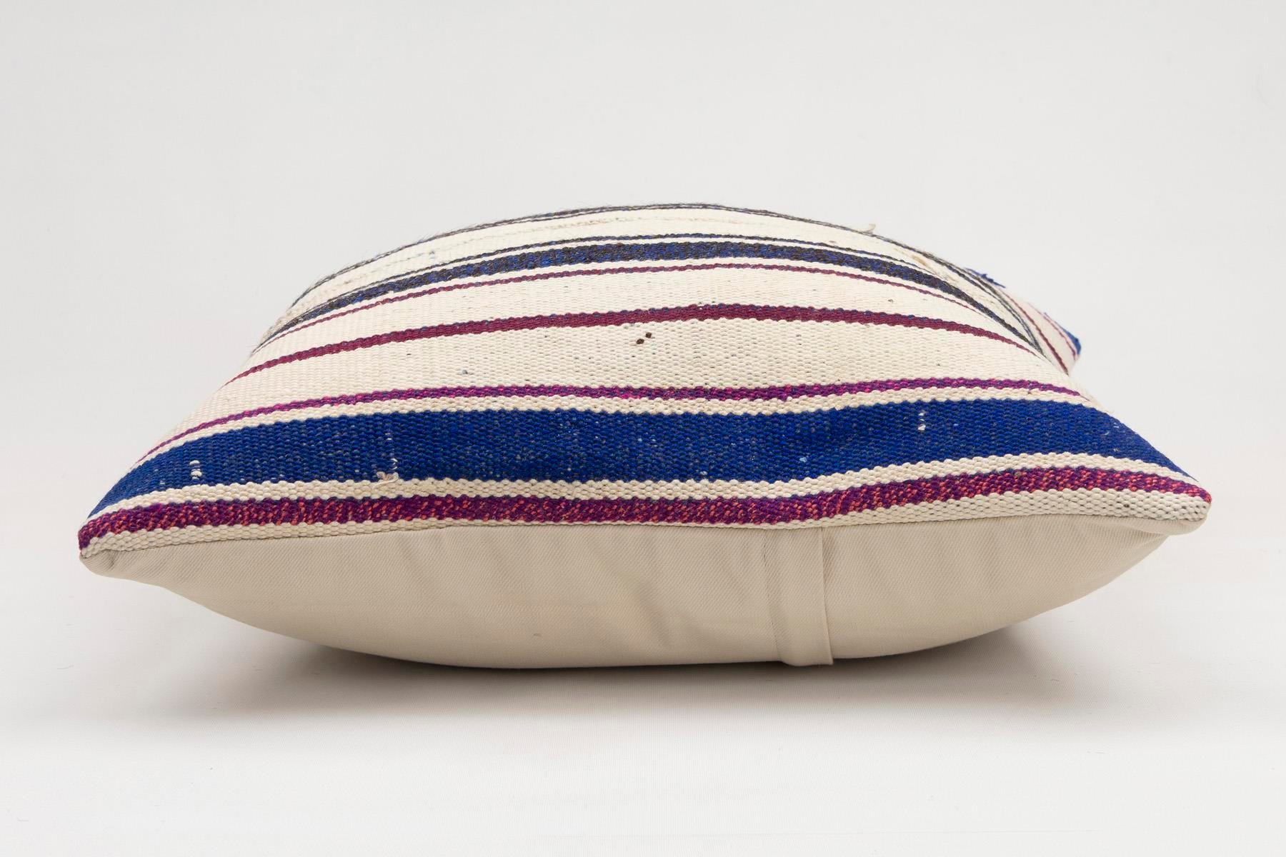 20x20 inches (50x50 cm) Kilim Pillow | KILIM WHOLESALE - Vintage Handmade Pillows - Vintage Handmade Kilim Rugs - It is 100% wool. Artistic and historical rugs. Old handwoven rugs. - Online hand woven rugs and kilim cushions sales. Shipping to a