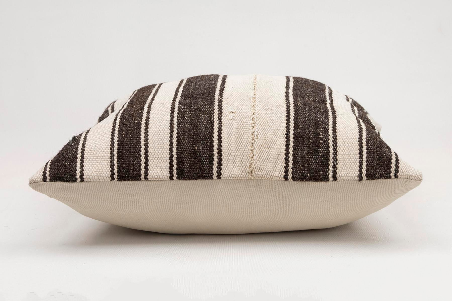 20x20 inches (50x50 cm) Kilim Pillow | KILIM WHOLESALE - Vintage Handmade Pillows - Vintage Handmade Kilim Rugs - It is 100% wool. Artistic and historical rugs. Old handwoven rugs. - Online hand woven rugs and kilim cushions sales. Shipping to a