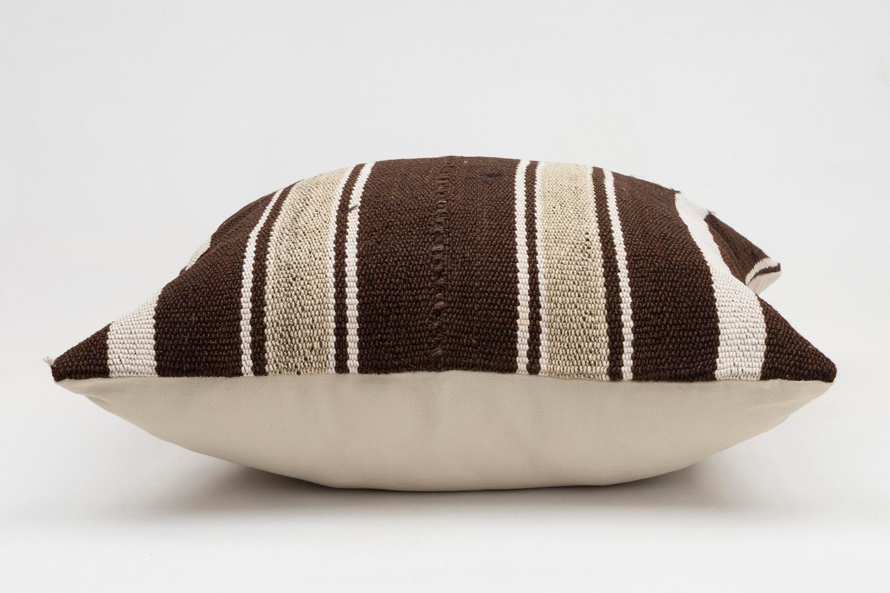 20x20 inches (50x50 cm) Kilim Pillow | KILIM WHOLESALE - Vintage Handmade Pillows - Vintage Handmade Kilim Rugs - It is 100% wool. Artistic and historical rugs. Old handwoven rugs. - Online hand woven rugs and kilim cushions sales. Shipping to a