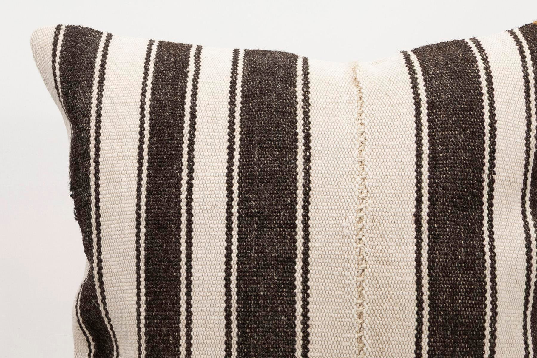 20x20 inches (50x50 cm) Kilim Pillow | KILIM WHOLESALE - Vintage Handmade Pillows - Vintage Handmade Kilim Rugs - It is 100% wool. Artistic and historical rugs. Old handwoven rugs. - Online hand woven rugs and kilim cushions sales. Shipping to a