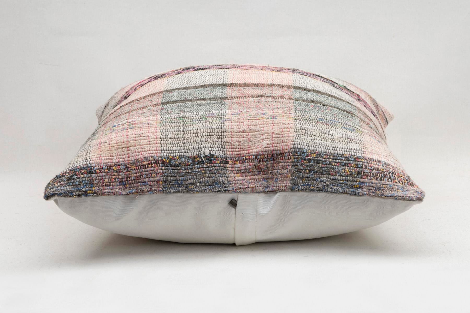 20''20'' (50x50 cm) Kilim Pillows - Vintage Handmade Kilim Pillows - Vintage Handmade Kilim Rugs - It is 100% wool. Artistic and historical rugs. Old handwoven rugs.
