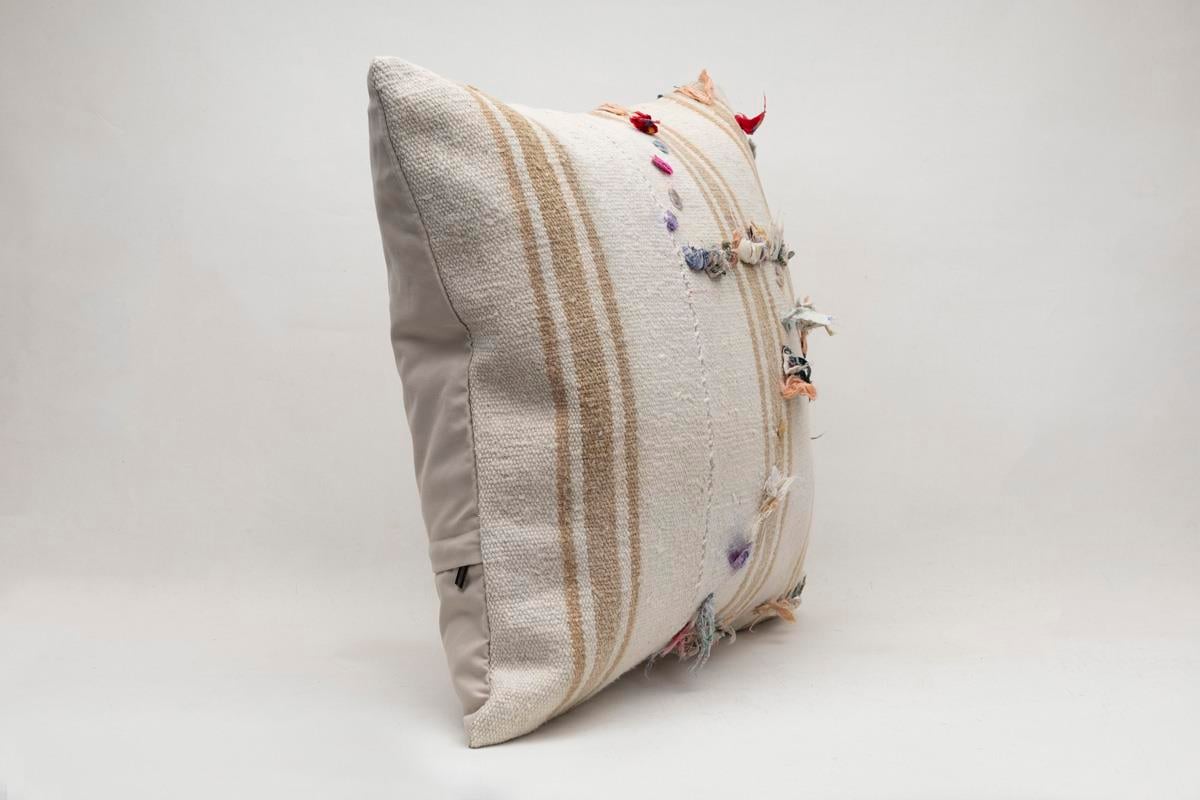 20''20'' (50x50 cm) Kilim Pillows - Vintage Handmade Kilim Pillows - Vintage Handmade Kilim Rugs - It is 100% wool. Artistic and historical rugs. Old handwoven rugs.