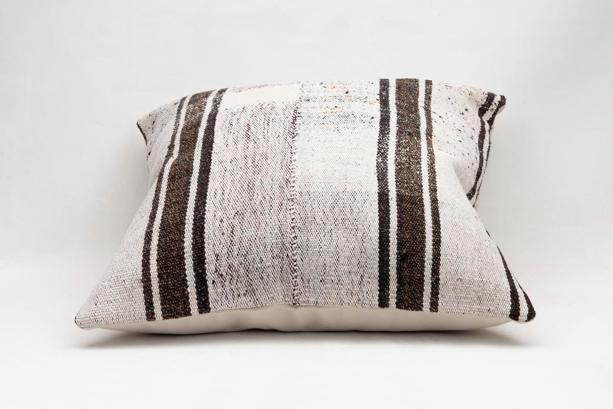 20''20'' (50x50 cm) Kilim Pillows - Vintage Handmade Kilim Pillows - Vintage Handmade Kilim Rugs - It is 100% wool. Artistic and historical rugs. Old handwoven rugs.