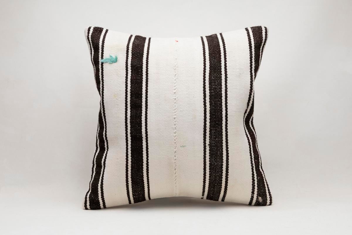 20''20'' (50x50 cm) Kilim Pillows - Vintage Handmade Kilim Pillows - Vintage Handmade Kilim Rugs - It is 100% wool. Artistic and historical rugs. Old handwoven rugs.