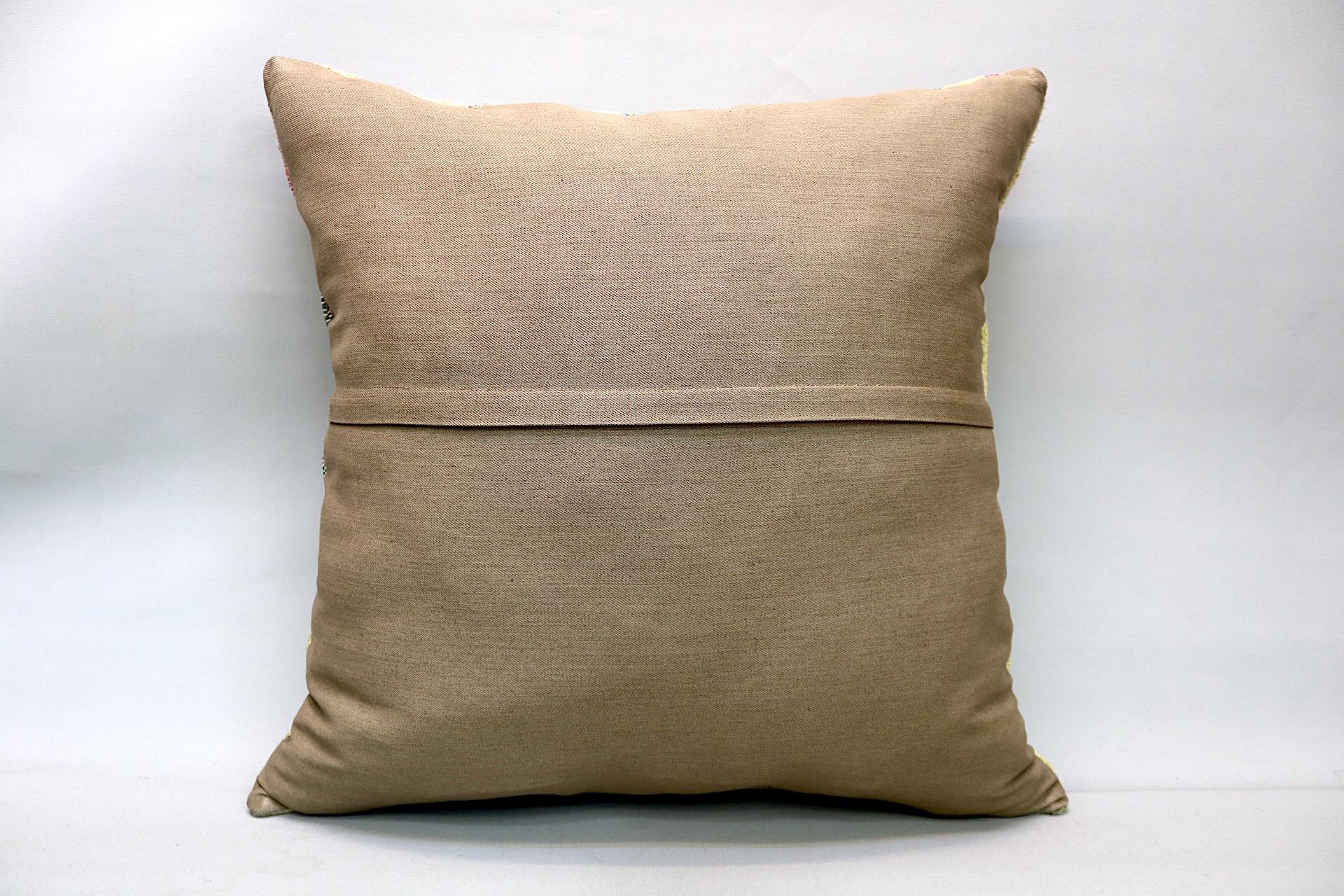 16x24 inches (40x60 cm) Kilim Pillow | KILIM WHOLESALE - Vintage Handmade Pillows - Vintage Handmade Kilim Rugs - It is 100% wool. Artistic and historical rugs. Old handwoven rugs. - Online hand woven rugs and kilim cushions sales. Shipping to a