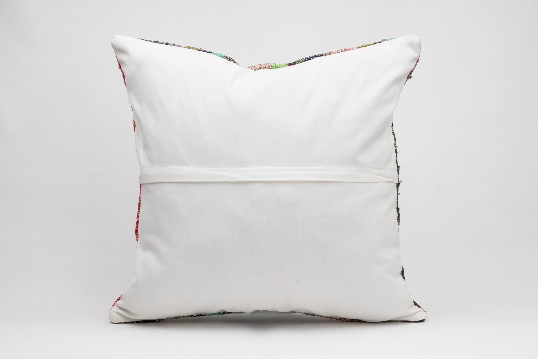 16x24 inches (40x60 cm) Kilim Pillow | KILIM WHOLESALE - Vintage Handmade Pillows - Vintage Handmade Kilim Rugs - It is 100% wool. Artistic and historical rugs. Old handwoven rugs. - Online hand woven rugs and kilim cushions sales. Shipping to a