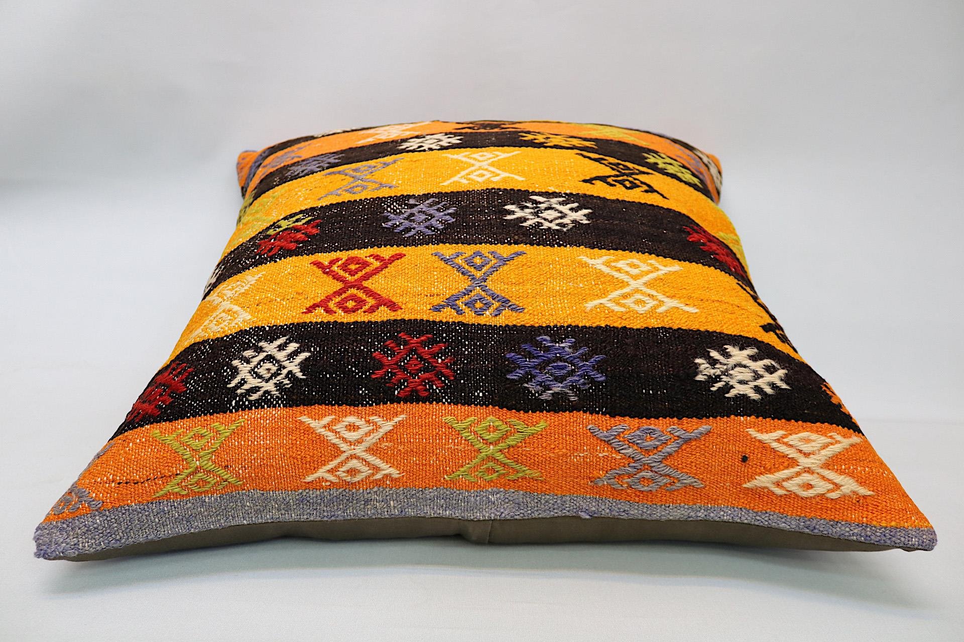 16x24 inches (40x60 cm) Kilim Pillow | KILIM WHOLESALE - Vintage Handmade Pillows - Vintage Handmade Kilim Rugs - It is 100% wool. Artistic and historical rugs. Old handwoven rugs. - Online hand woven rugs and kilim cushions sales. Shipping to a
