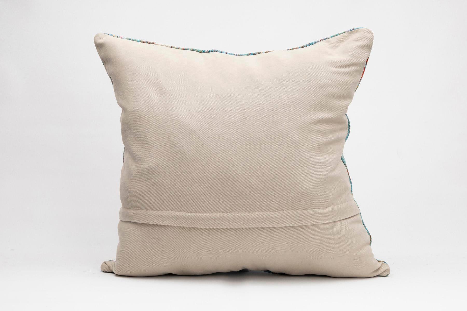 16x24 inches (40x60 cm) Kilim Pillow | KILIM WHOLESALE - Vintage Handmade Pillows - Vintage Handmade Kilim Rugs - It is 100% wool. Artistic and historical rugs. Old handwoven rugs. - Online hand woven rugs and kilim cushions sales. Shipping to a