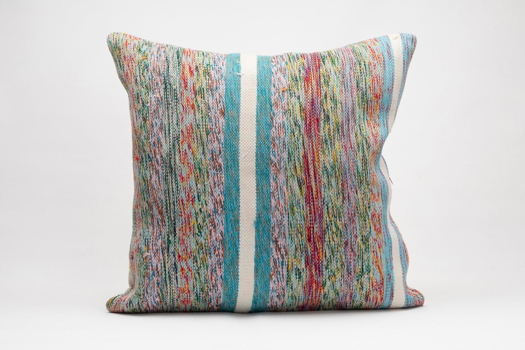 16x24 inches (40x60 cm) Kilim Pillow | KILIM WHOLESALE - Vintage Handmade Pillows - Vintage Handmade Kilim Rugs - It is 100% wool. Artistic and historical rugs. Old handwoven rugs. - Online hand woven rugs and kilim cushions sales. Shipping to a