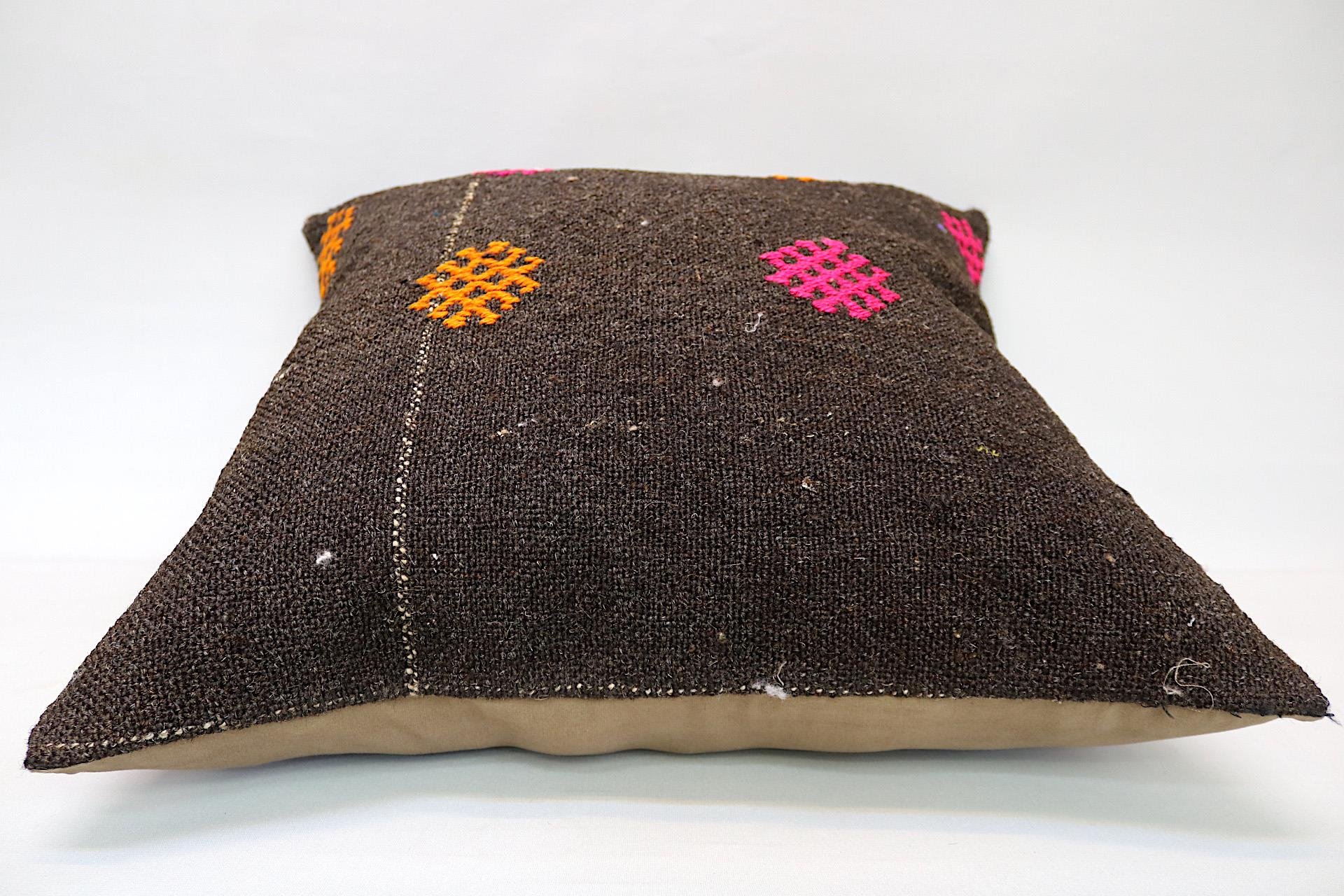 16x24 inches (40x60 cm) Kilim Pillow | KILIM WHOLESALE - Vintage Handmade Pillows - Vintage Handmade Kilim Rugs - It is 100% wool. Artistic and historical rugs. Old handwoven rugs. - Online hand woven rugs and kilim cushions sales. Shipping to a