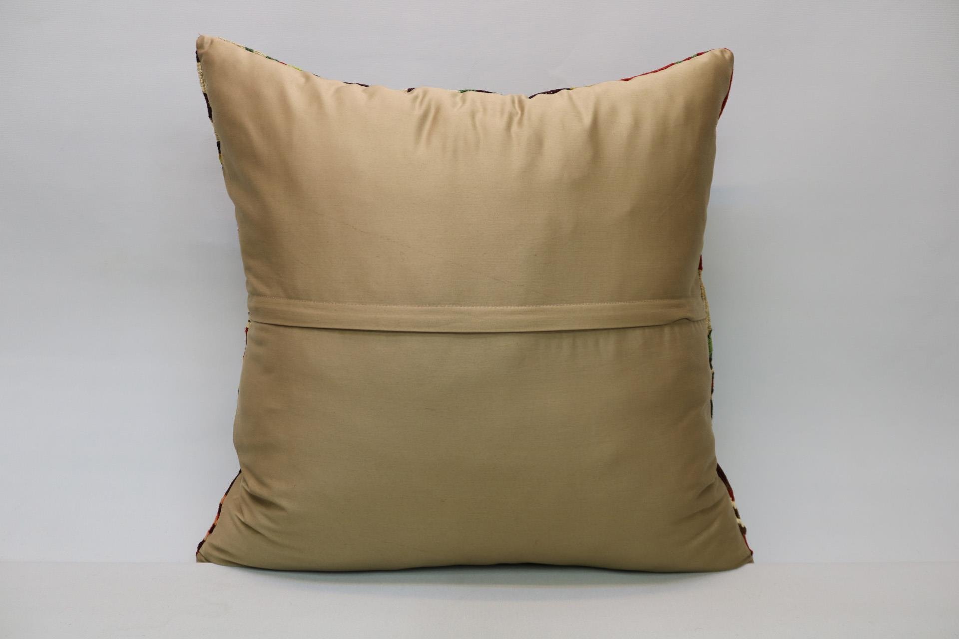 16x24 inches (40x60 cm) Kilim Pillow | KILIM WHOLESALE - Vintage Handmade Pillows - Vintage Handmade Kilim Rugs - It is 100% wool. Artistic and historical rugs. Old handwoven rugs. - Online hand woven rugs and kilim cushions sales. Shipping to a