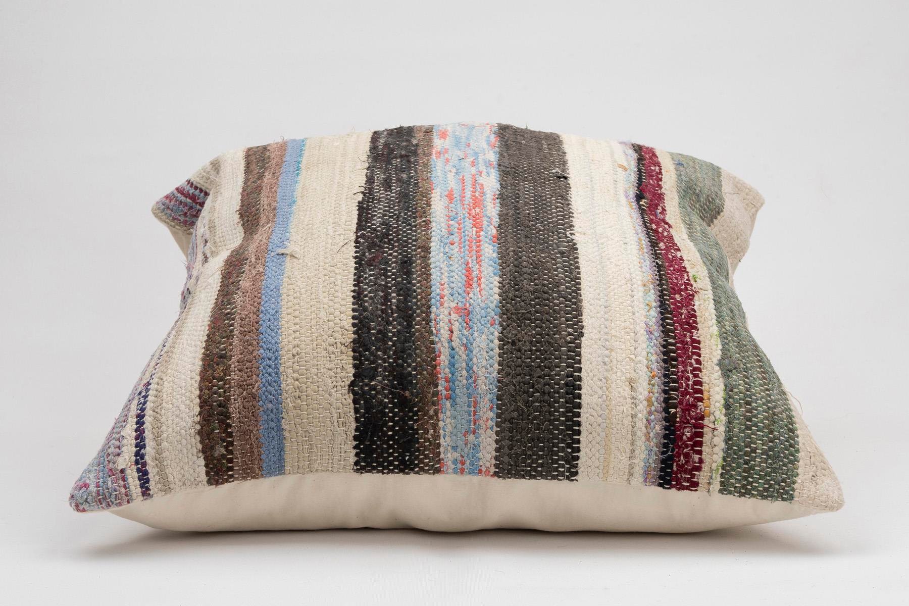 16x24 inches (40x60 cm) Kilim Pillow | KILIM WHOLESALE - Vintage Handmade Pillows - Vintage Handmade Kilim Rugs - It is 100% wool. Artistic and historical rugs. Old handwoven rugs. - Online hand woven rugs and kilim cushions sales. Shipping to a