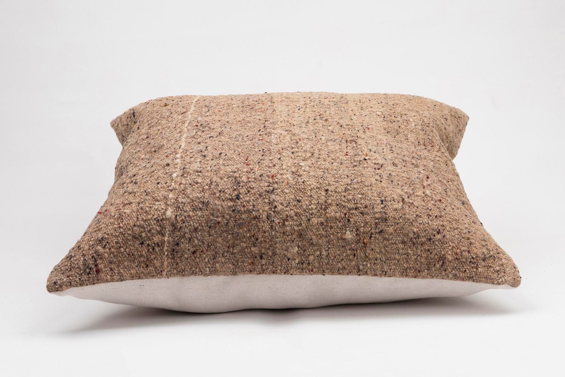 16x24 inches (40x60 cm) Kilim Pillow | KILIM WHOLESALE - Vintage Handmade Pillows - Vintage Handmade Kilim Rugs - It is 100% wool. Artistic and historical rugs. Old handwoven rugs. - Online hand woven rugs and kilim cushions sales. Shipping to a