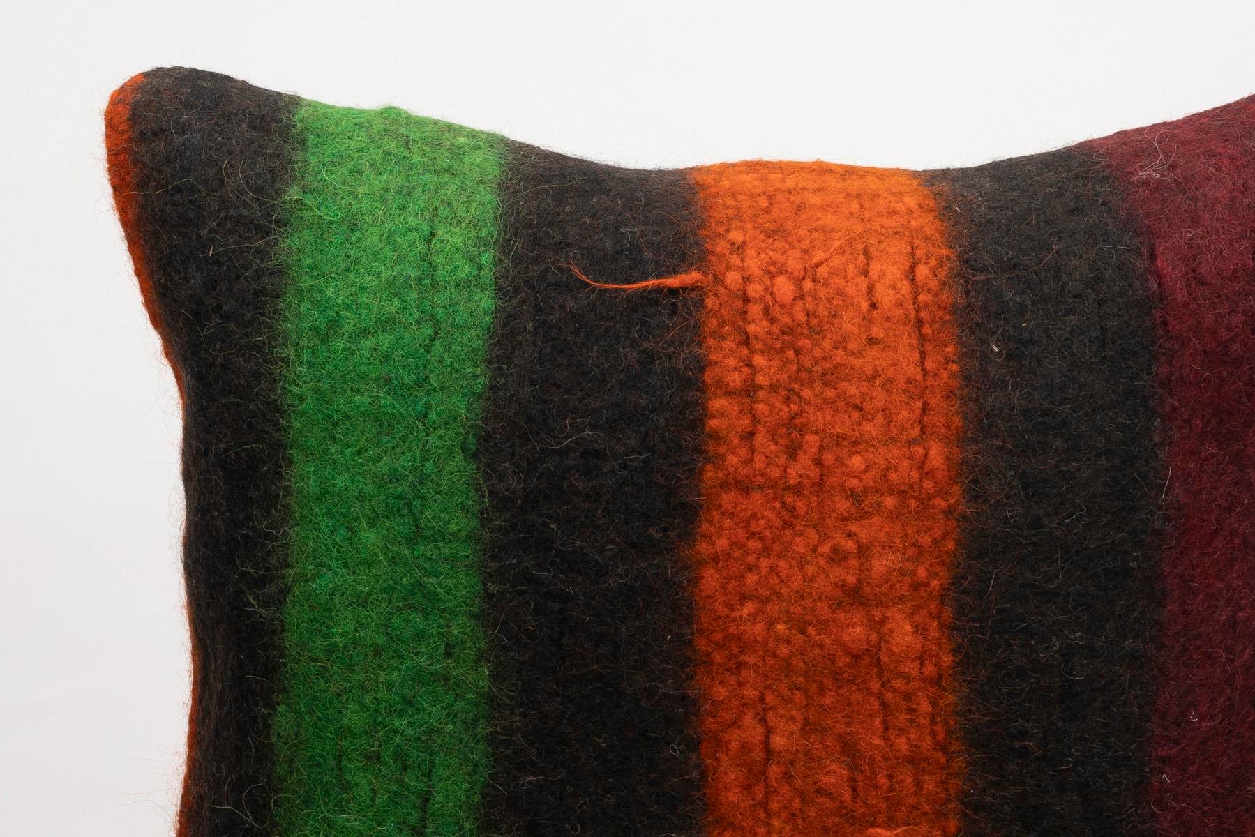 16x24 inches (40x60 cm) Kilim Pillow | KILIM WHOLESALE - Vintage Handmade Pillows - Vintage Handmade Kilim Rugs - It is 100% wool. Artistic and historical rugs. Old handwoven rugs. - Online hand woven rugs and kilim cushions sales. Shipping to a