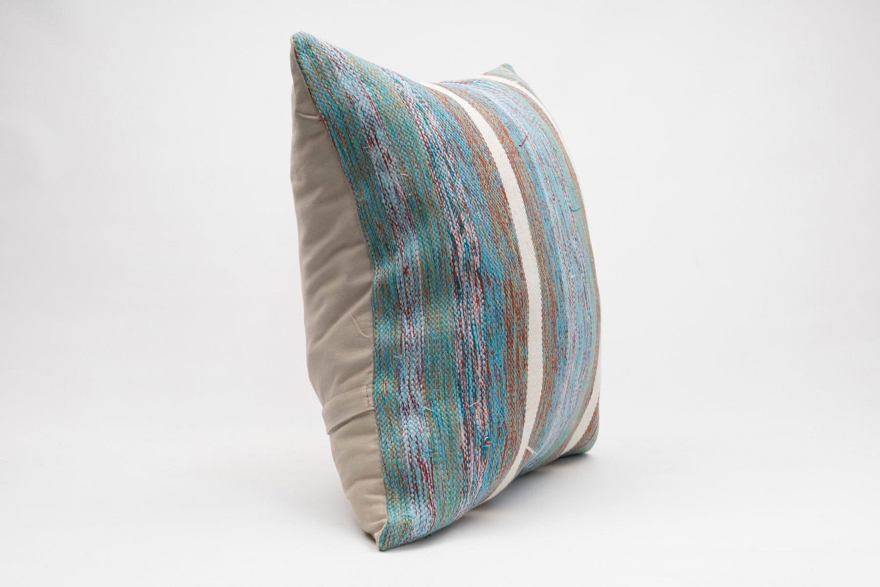 16x24 inches (40x60 cm) Kilim Pillow | KILIM WHOLESALE - Vintage Handmade Pillows - Vintage Handmade Kilim Rugs - It is 100% wool. Artistic and historical rugs. Old handwoven rugs. - Online hand woven rugs and kilim cushions sales. Shipping to a