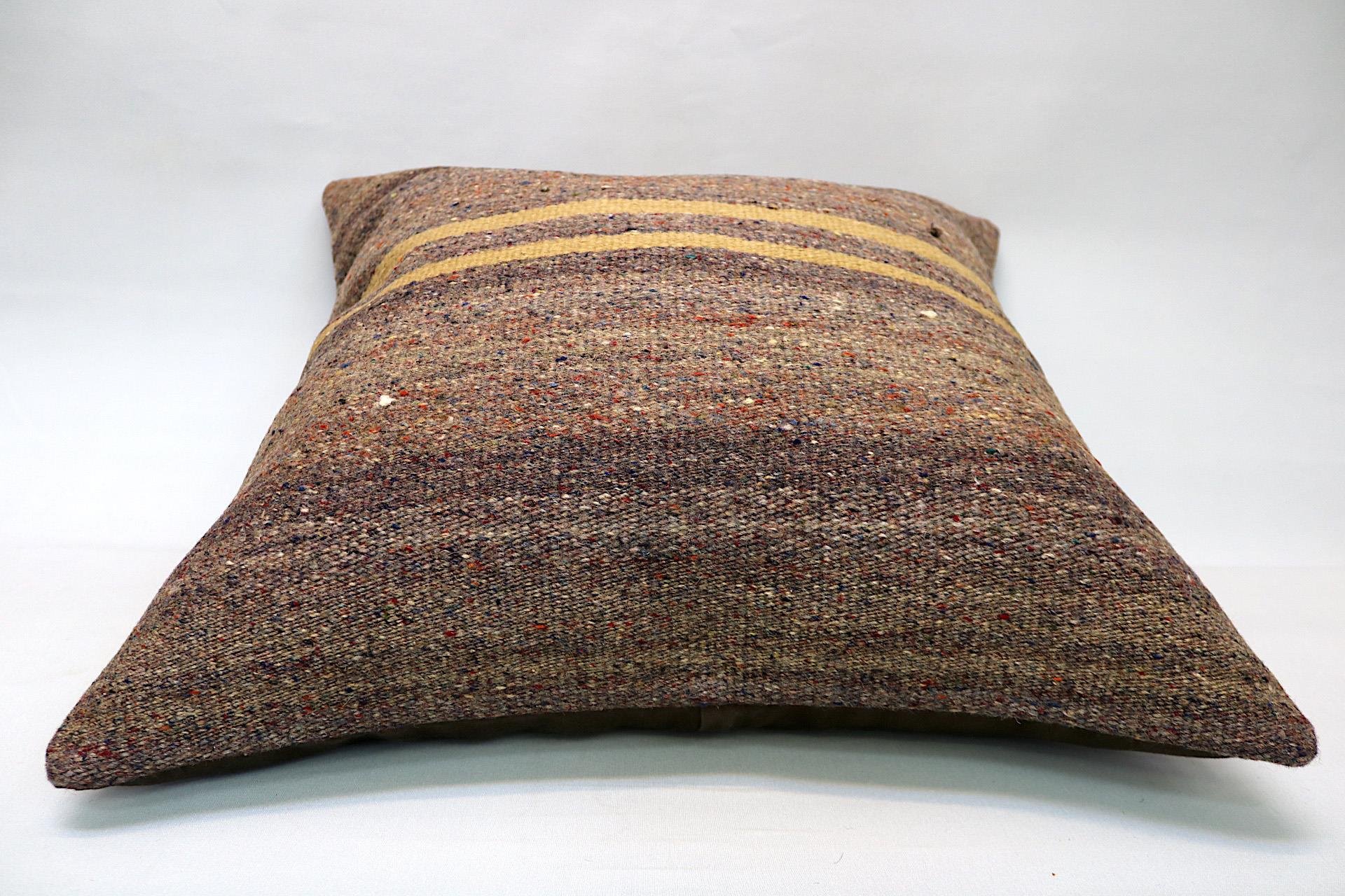 16x24 inches (40x60 cm) Kilim Pillow | KILIM WHOLESALE - Vintage Handmade Pillows - Vintage Handmade Kilim Rugs - It is 100% wool. Artistic and historical rugs. Old handwoven rugs. - Online hand woven rugs and kilim cushions sales. Shipping to a