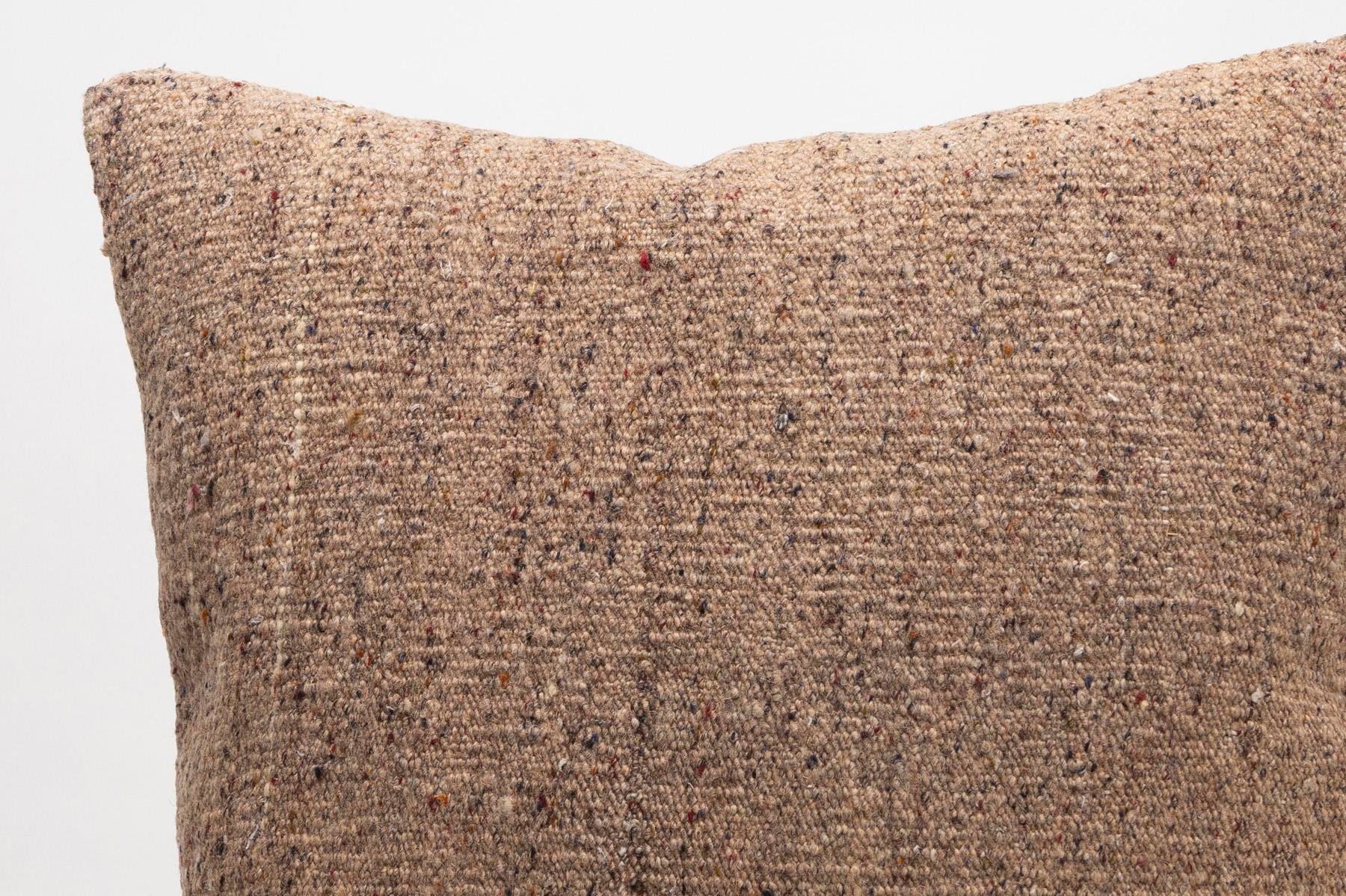 16x24 inches (40x60 cm) Kilim Pillow | KILIM WHOLESALE - Vintage Handmade Pillows - Vintage Handmade Kilim Rugs - It is 100% wool. Artistic and historical rugs. Old handwoven rugs. - Online hand woven rugs and kilim cushions sales. Shipping to a