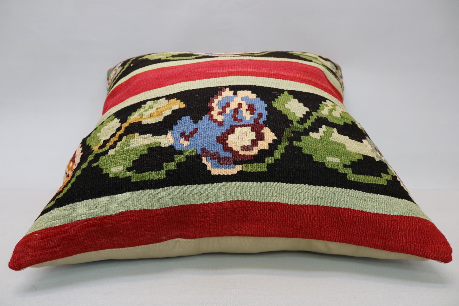 16x24 inches (40x60 cm) Kilim Pillow | KILIM WHOLESALE - Vintage Handmade Pillows - Vintage Handmade Kilim Rugs - It is 100% wool. Artistic and historical rugs. Old handwoven rugs. - Online hand woven rugs and kilim cushions sales. Shipping to a