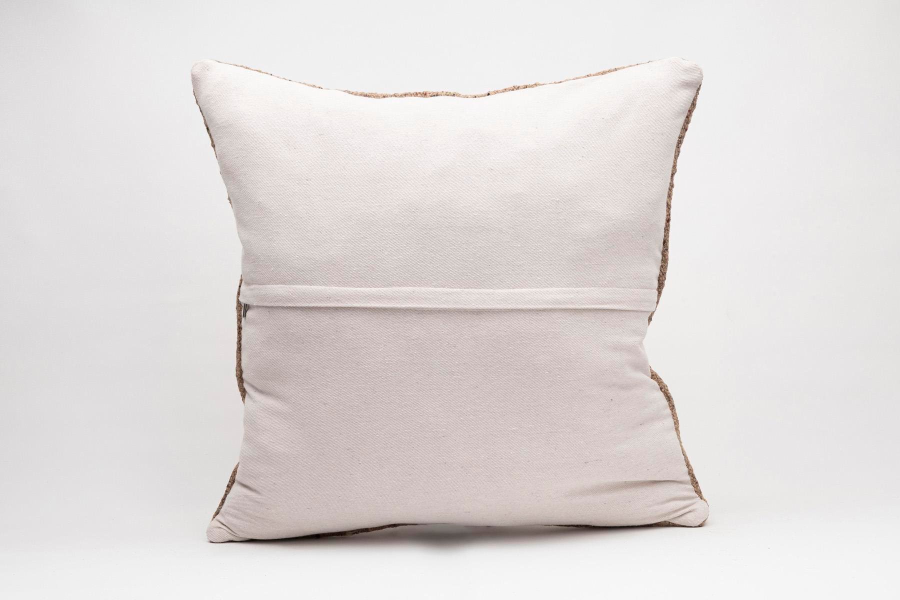 16x24 inches (40x60 cm) Kilim Pillow | KILIM WHOLESALE - Vintage Handmade Pillows - Vintage Handmade Kilim Rugs - It is 100% wool. Artistic and historical rugs. Old handwoven rugs. - Online hand woven rugs and kilim cushions sales. Shipping to a