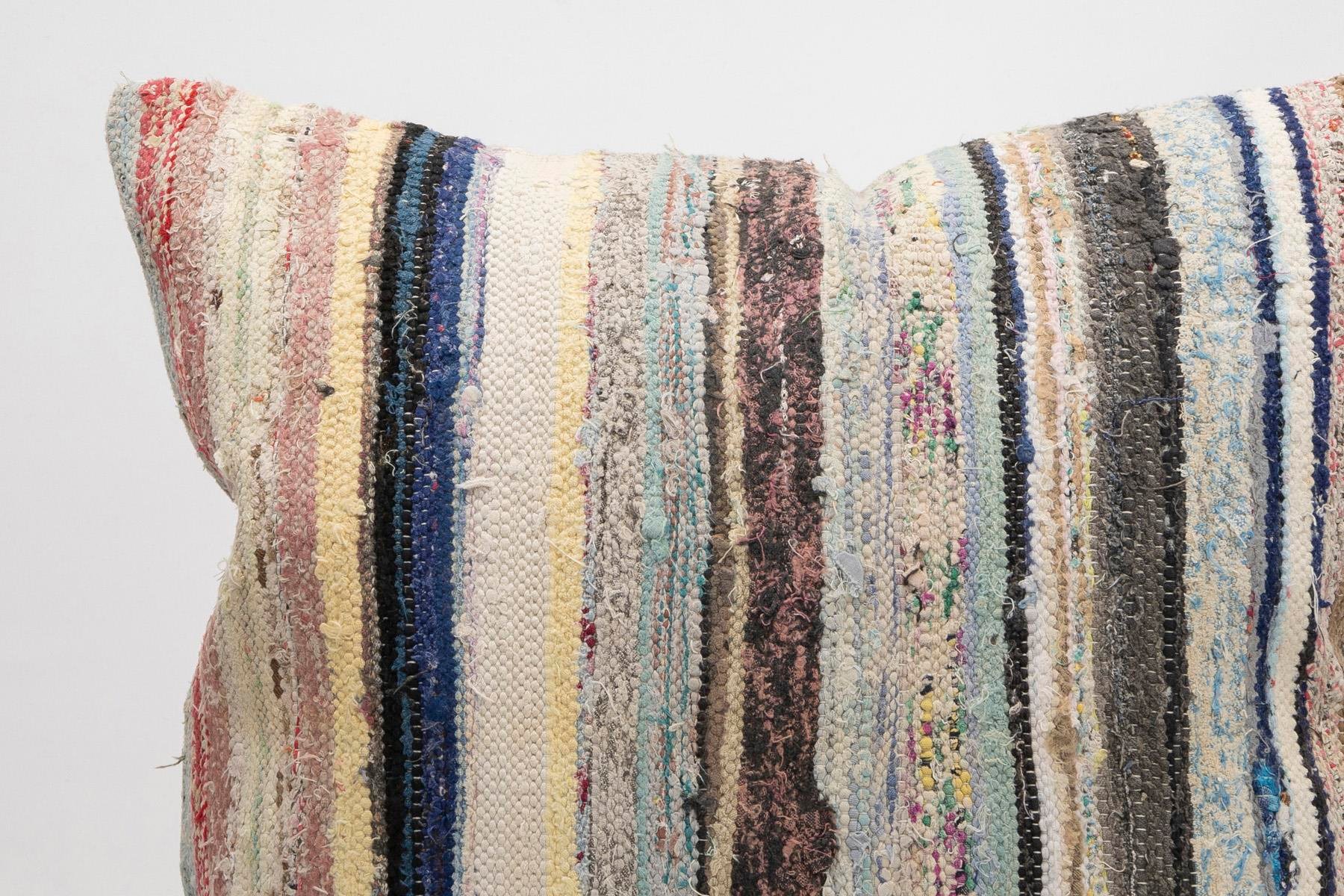 16x24 inches (40x60 cm) Kilim Pillow | KILIM WHOLESALE - Vintage Handmade Pillows - Vintage Handmade Kilim Rugs - It is 100% wool. Artistic and historical rugs. Old handwoven rugs. - Online hand woven rugs and kilim cushions sales. Shipping to a