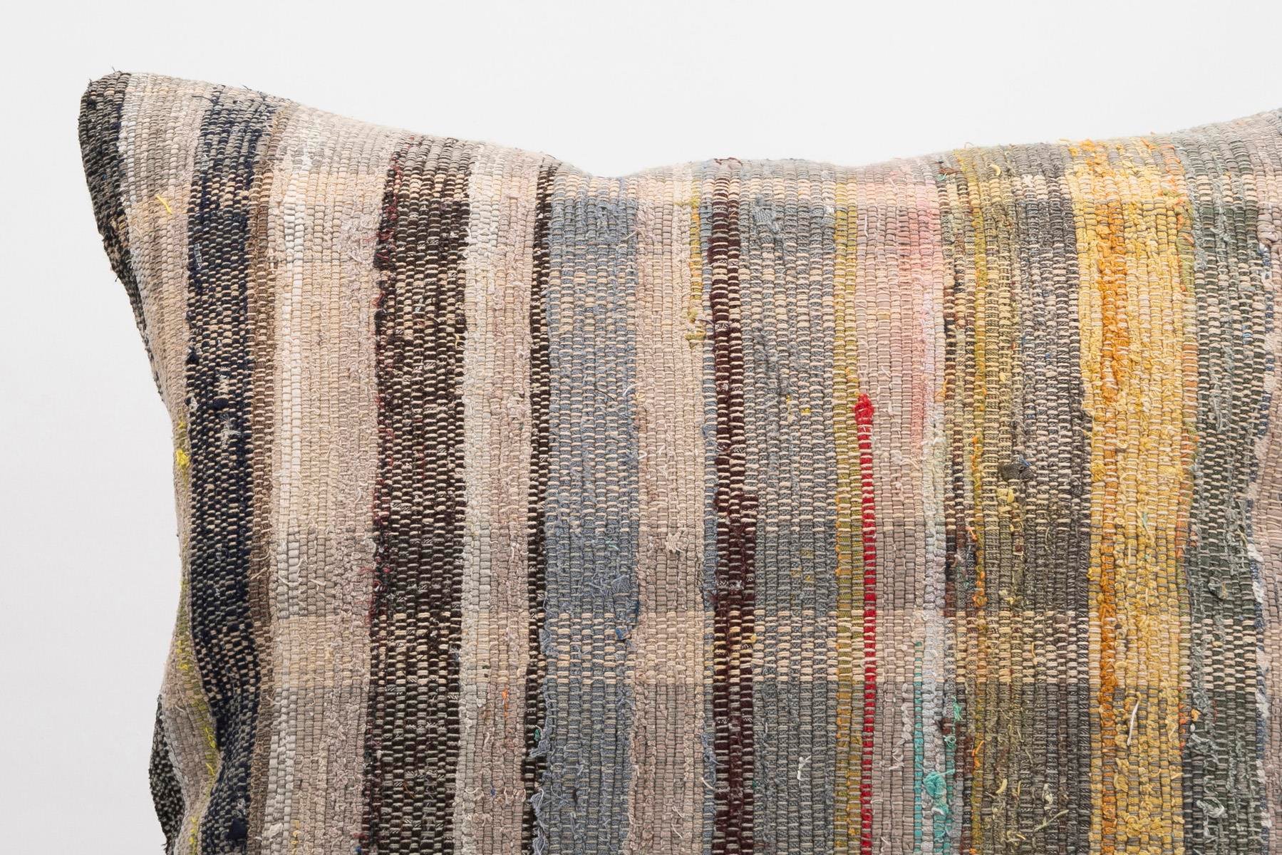 16x24 inches (40x60 cm) Kilim Pillow | KILIM WHOLESALE - Vintage Handmade Pillows - Vintage Handmade Kilim Rugs - It is 100% wool. Artistic and historical rugs. Old handwoven rugs. - Online hand woven rugs and kilim cushions sales. Shipping to a