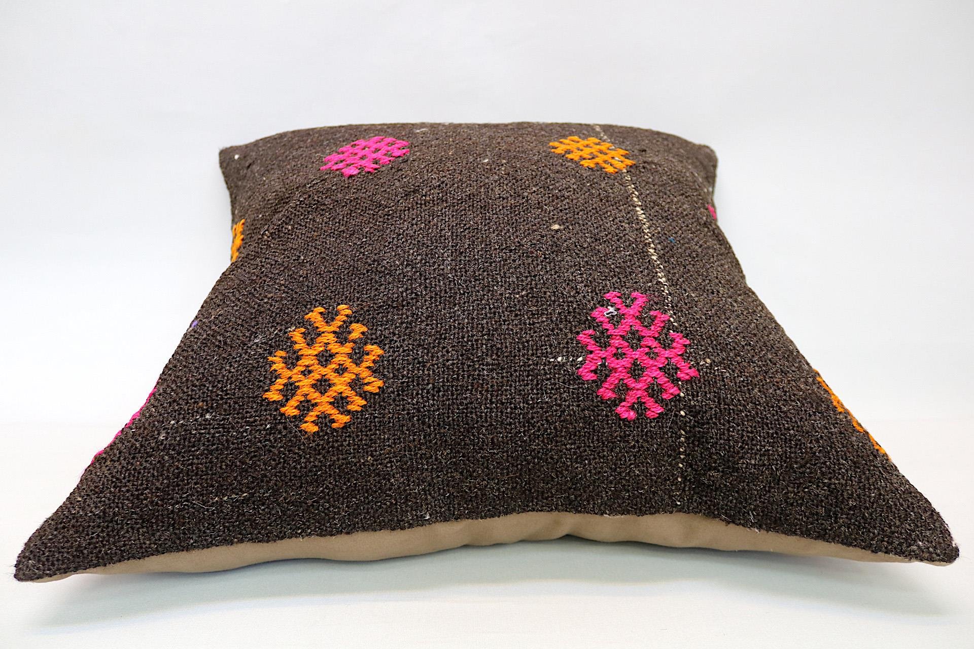 16x24 inches (40x60 cm) Kilim Pillow | KILIM WHOLESALE - Vintage Handmade Pillows - Vintage Handmade Kilim Rugs - It is 100% wool. Artistic and historical rugs. Old handwoven rugs. - Online hand woven rugs and kilim cushions sales. Shipping to a