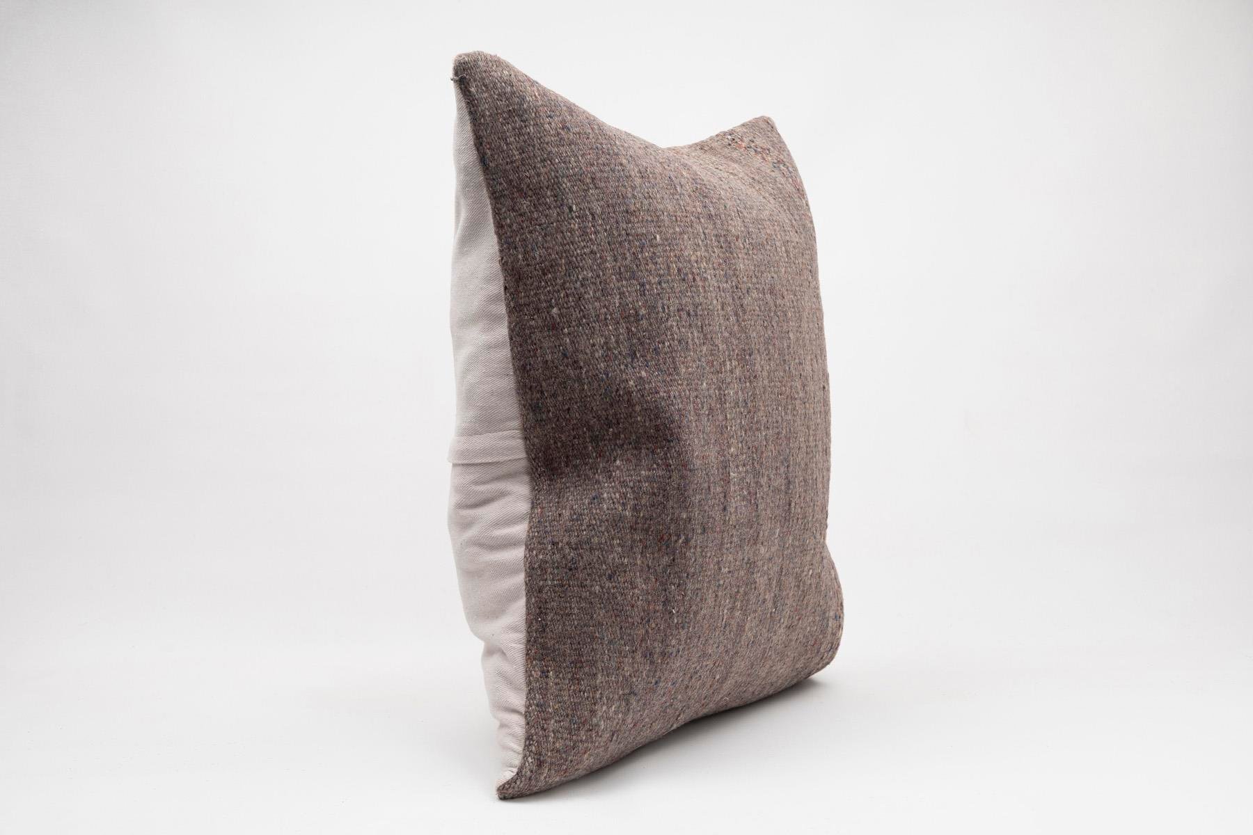 16x24 inches (40x60 cm) Kilim Pillow | KILIM WHOLESALE - Vintage Handmade Pillows - Vintage Handmade Kilim Rugs - It is 100% wool. Artistic and historical rugs. Old handwoven rugs. - Online hand woven rugs and kilim cushions sales. Shipping to a