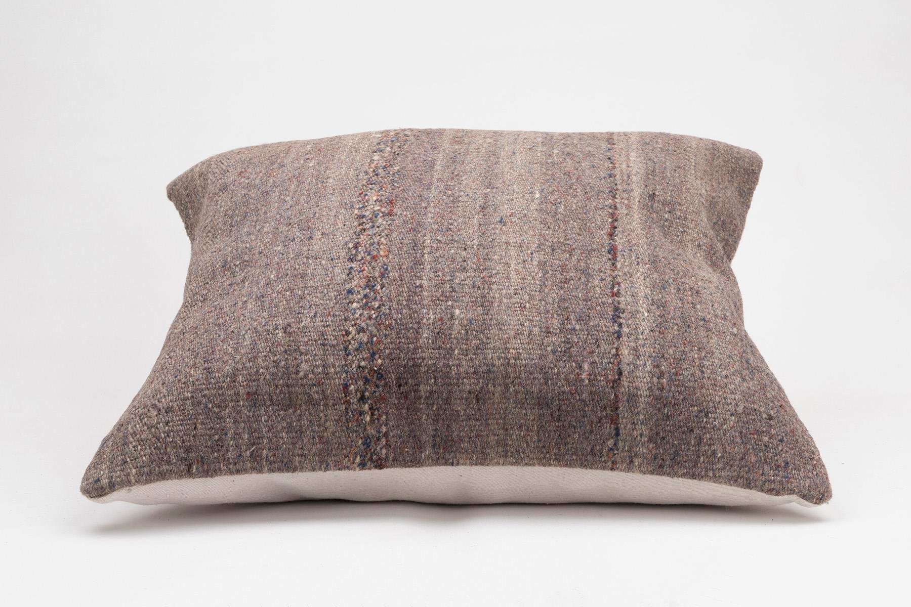 16x24 inches (40x60 cm) Kilim Pillow | KILIM WHOLESALE - Vintage Handmade Pillows - Vintage Handmade Kilim Rugs - It is 100% wool. Artistic and historical rugs. Old handwoven rugs. - Online hand woven rugs and kilim cushions sales. Shipping to a