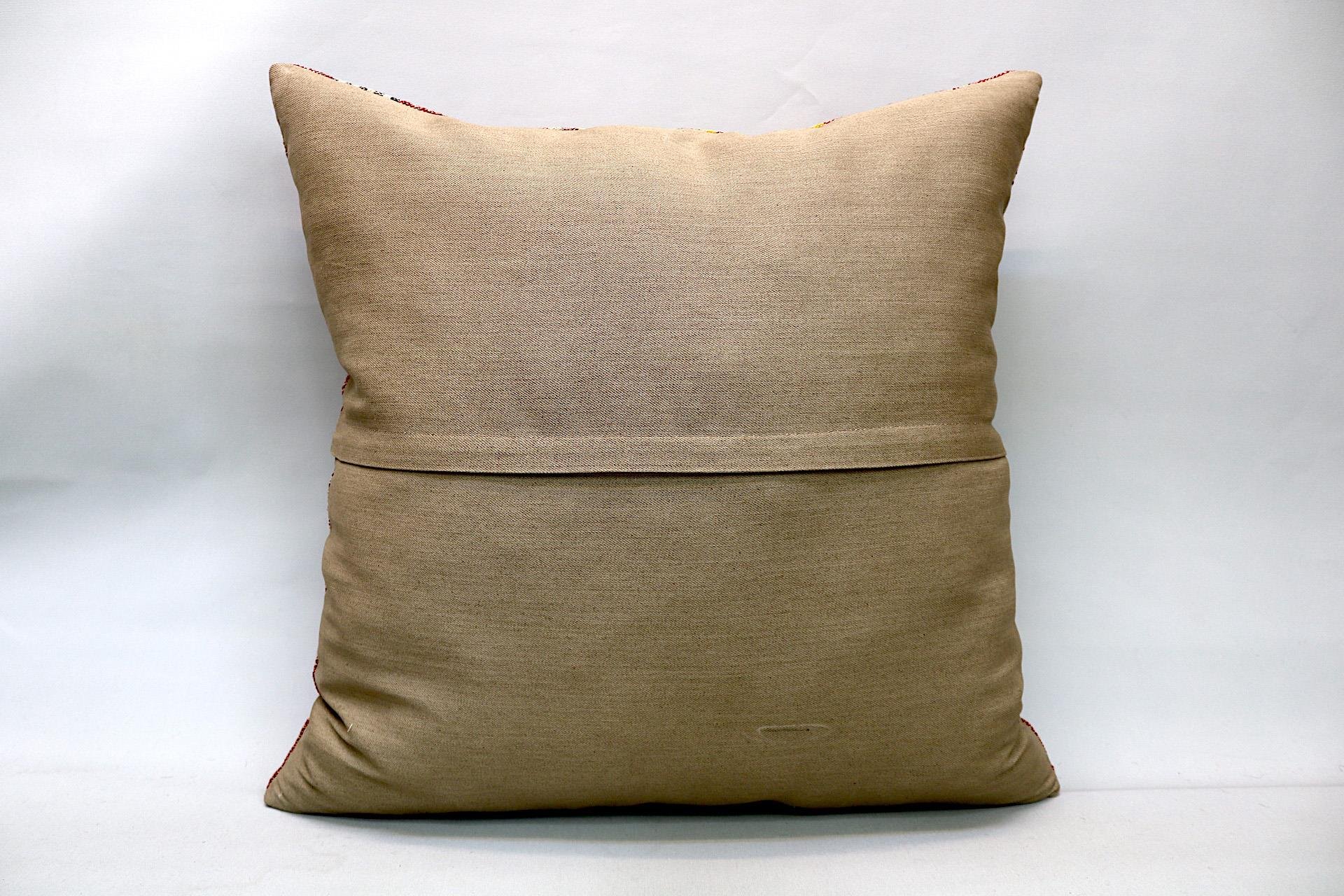 16x24 inches (40x60 cm) Kilim Pillow | KILIM WHOLESALE - Vintage Handmade Pillows - Vintage Handmade Kilim Rugs - It is 100% wool. Artistic and historical rugs. Old handwoven rugs. - Online hand woven rugs and kilim cushions sales. Shipping to a