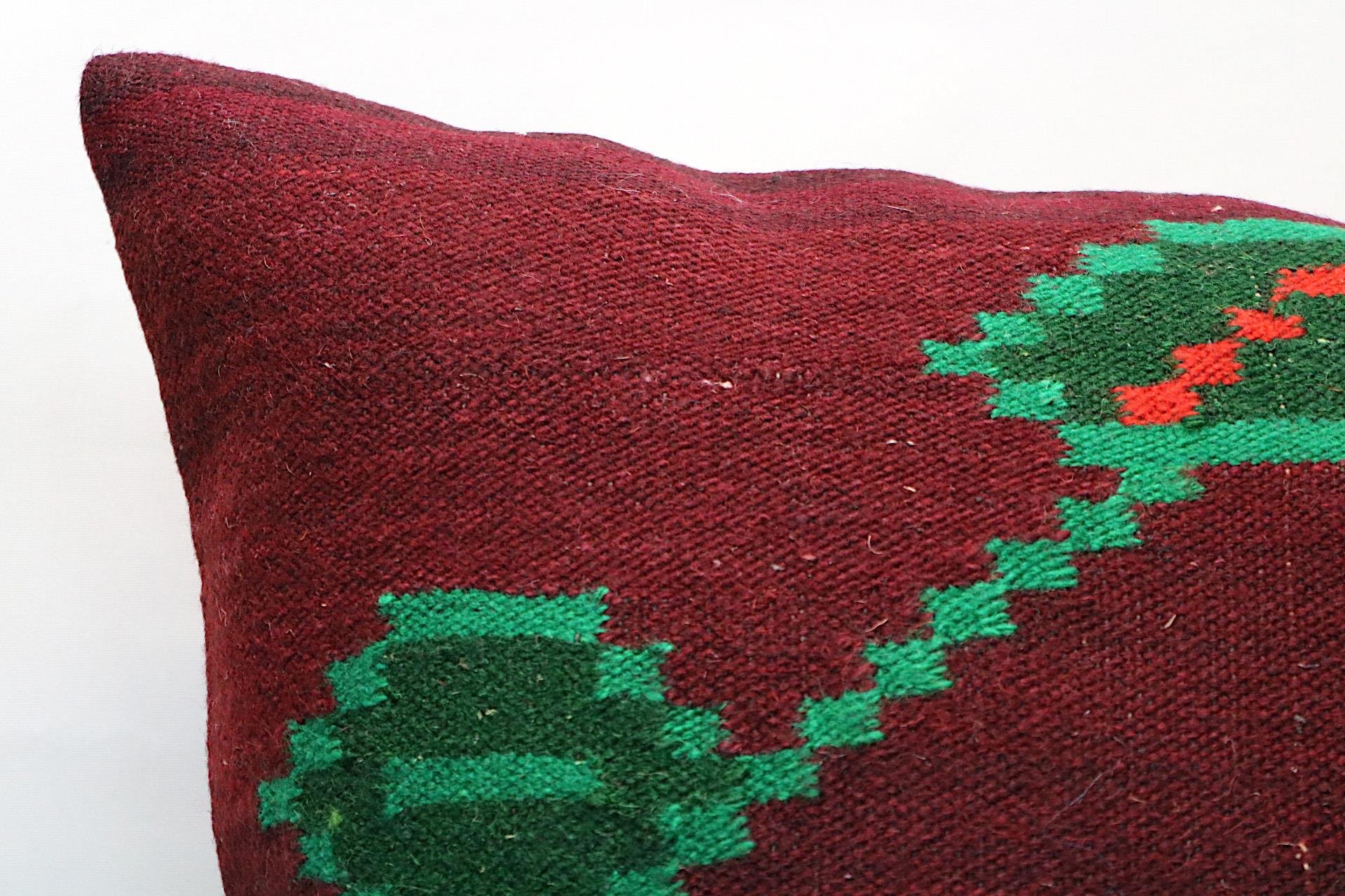 16x24 inches (40x60 cm) Kilim Pillow | KILIM WHOLESALE - Vintage Handmade Pillows - Vintage Handmade Kilim Rugs - It is 100% wool. Artistic and historical rugs. Old handwoven rugs. - Online hand woven rugs and kilim cushions sales. Shipping to a