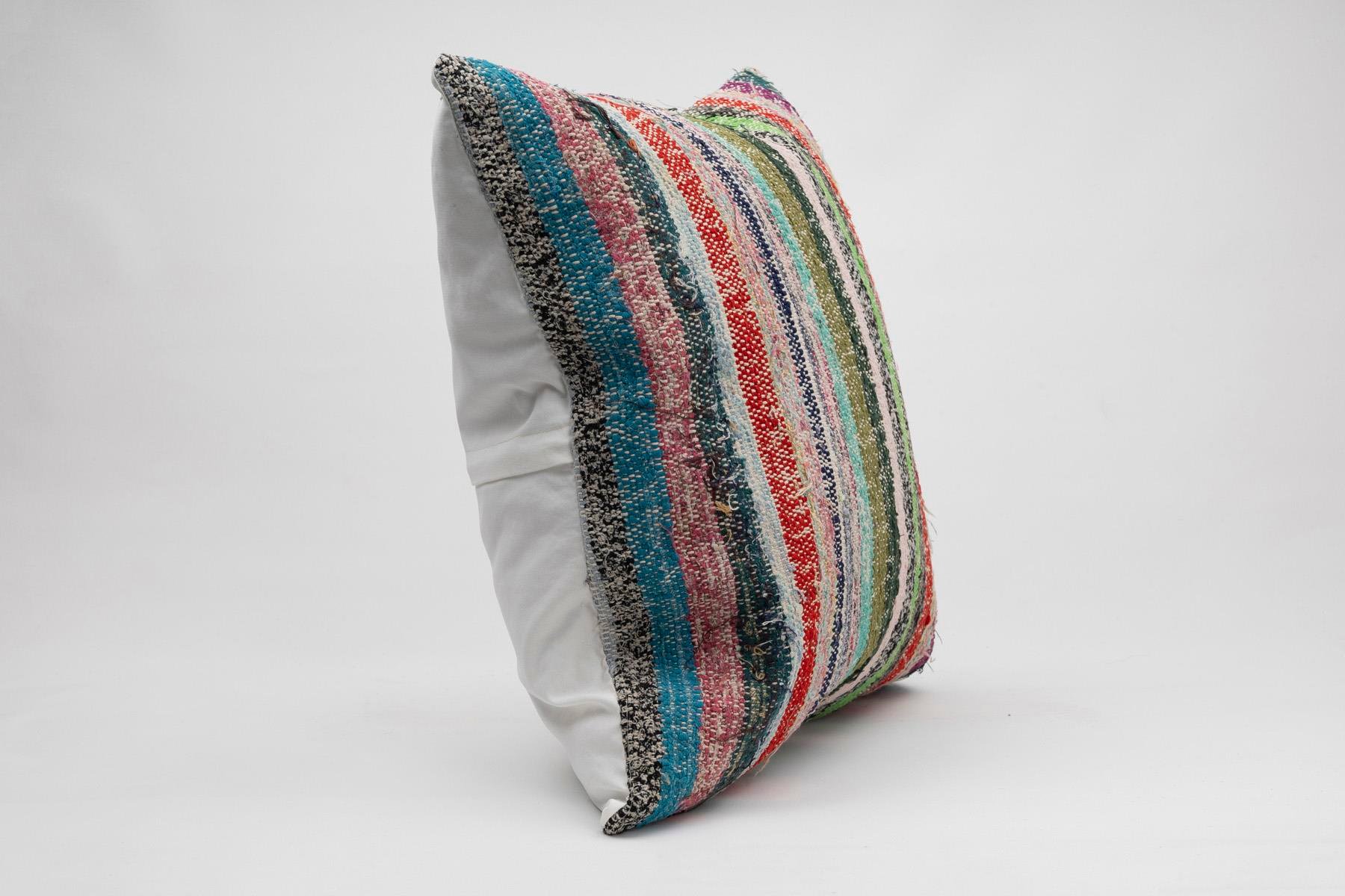 16x24 inches (40x60 cm) Kilim Pillow | KILIM WHOLESALE - Vintage Handmade Pillows - Vintage Handmade Kilim Rugs - It is 100% wool. Artistic and historical rugs. Old handwoven rugs. - Online hand woven rugs and kilim cushions sales. Shipping to a