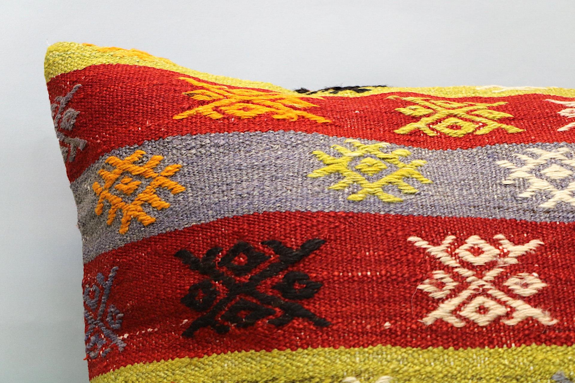 16x24 inches (40x60 cm) Kilim Pillow | KILIM WHOLESALE - Vintage Handmade Pillows - Vintage Handmade Kilim Rugs - It is 100% wool. Artistic and historical rugs. Old handwoven rugs. - Online hand woven rugs and kilim cushions sales. Shipping to a